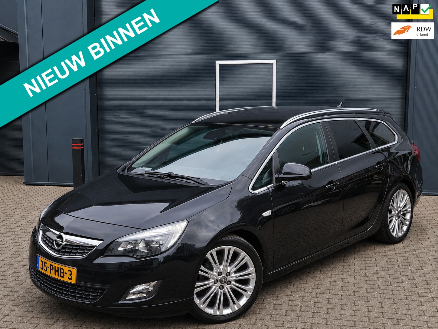 Opel Astra Sports Tourer 1.6 Turbo Sport Boekjes compleet trekhaak