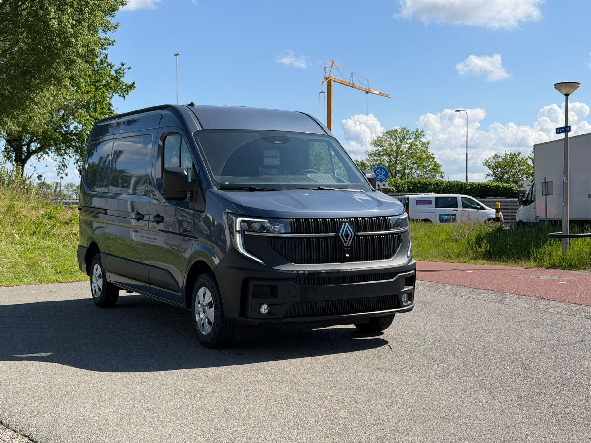 Renault Master T35 2.0 dCi 170 L2H2 Extra