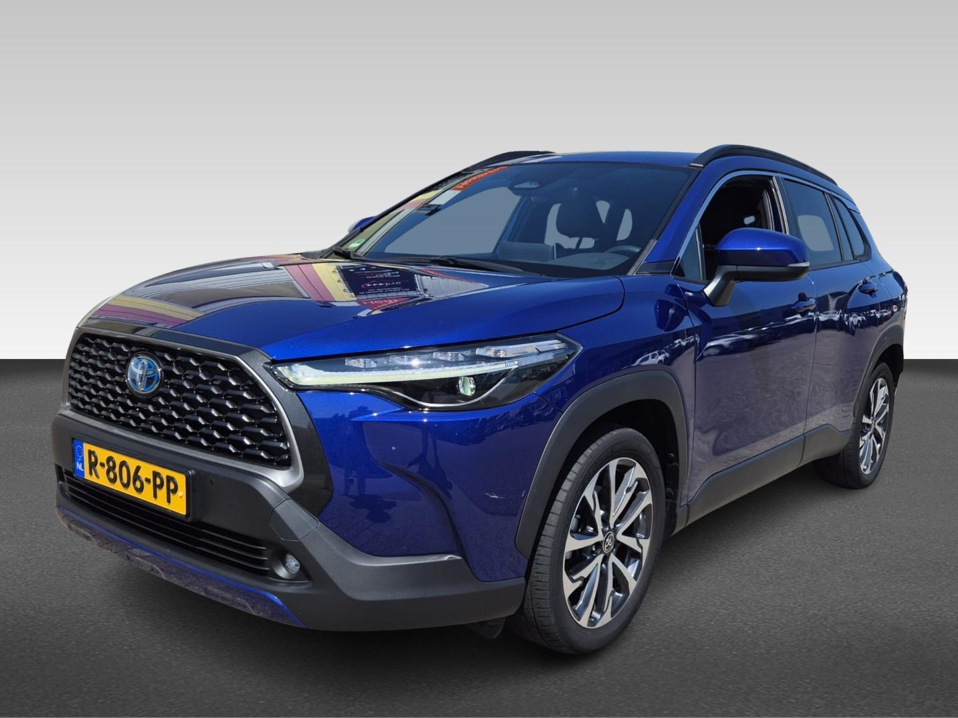 Toyota Corolla Cross | 2.0 High Power Hybrid First Edition |winter banden| afneembare trekhaak