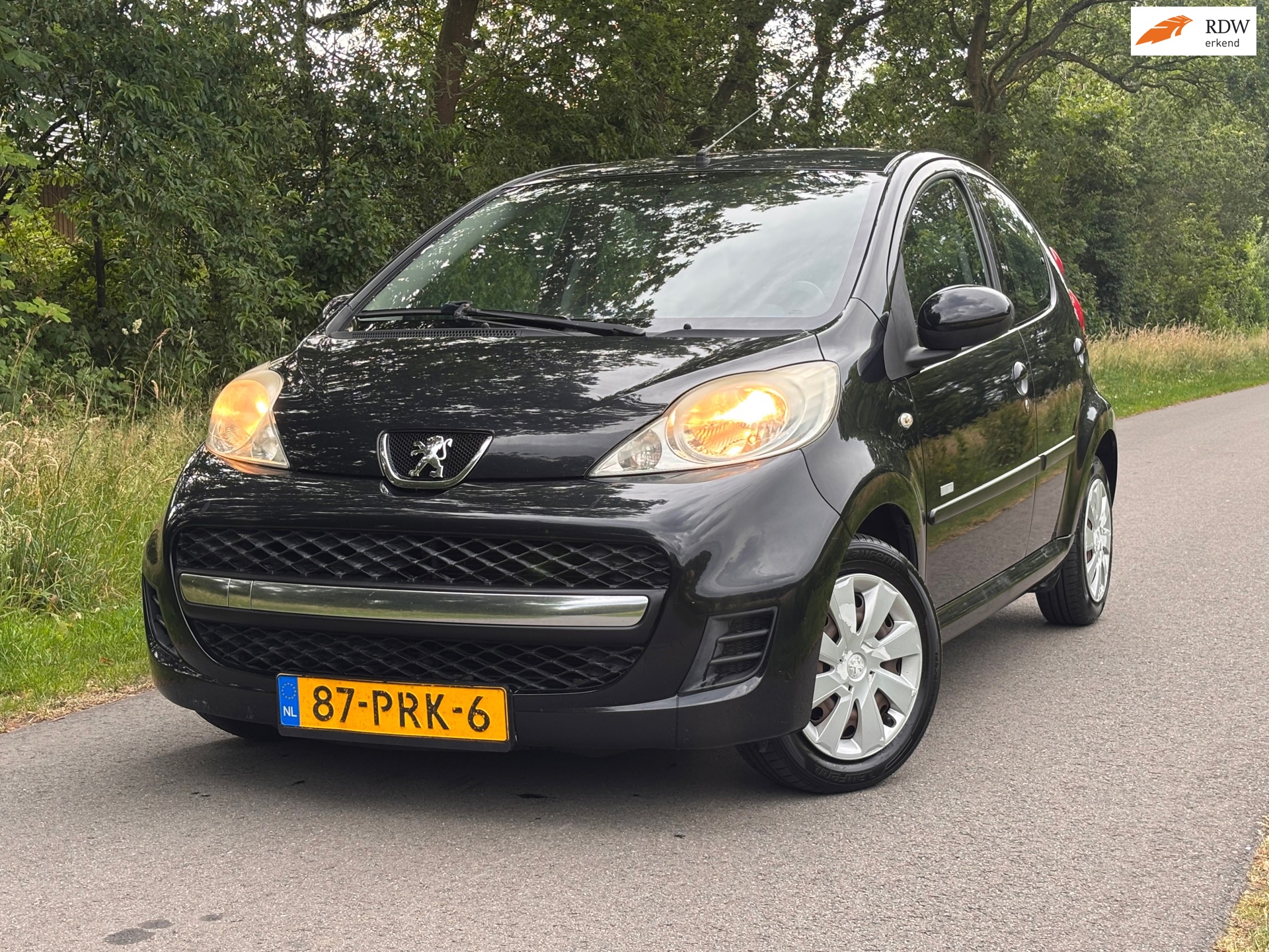 Peugeot 107 1.0-12V Millesim 200 | " 148.000 " KM + Airco Nu € 3.450,- !!!