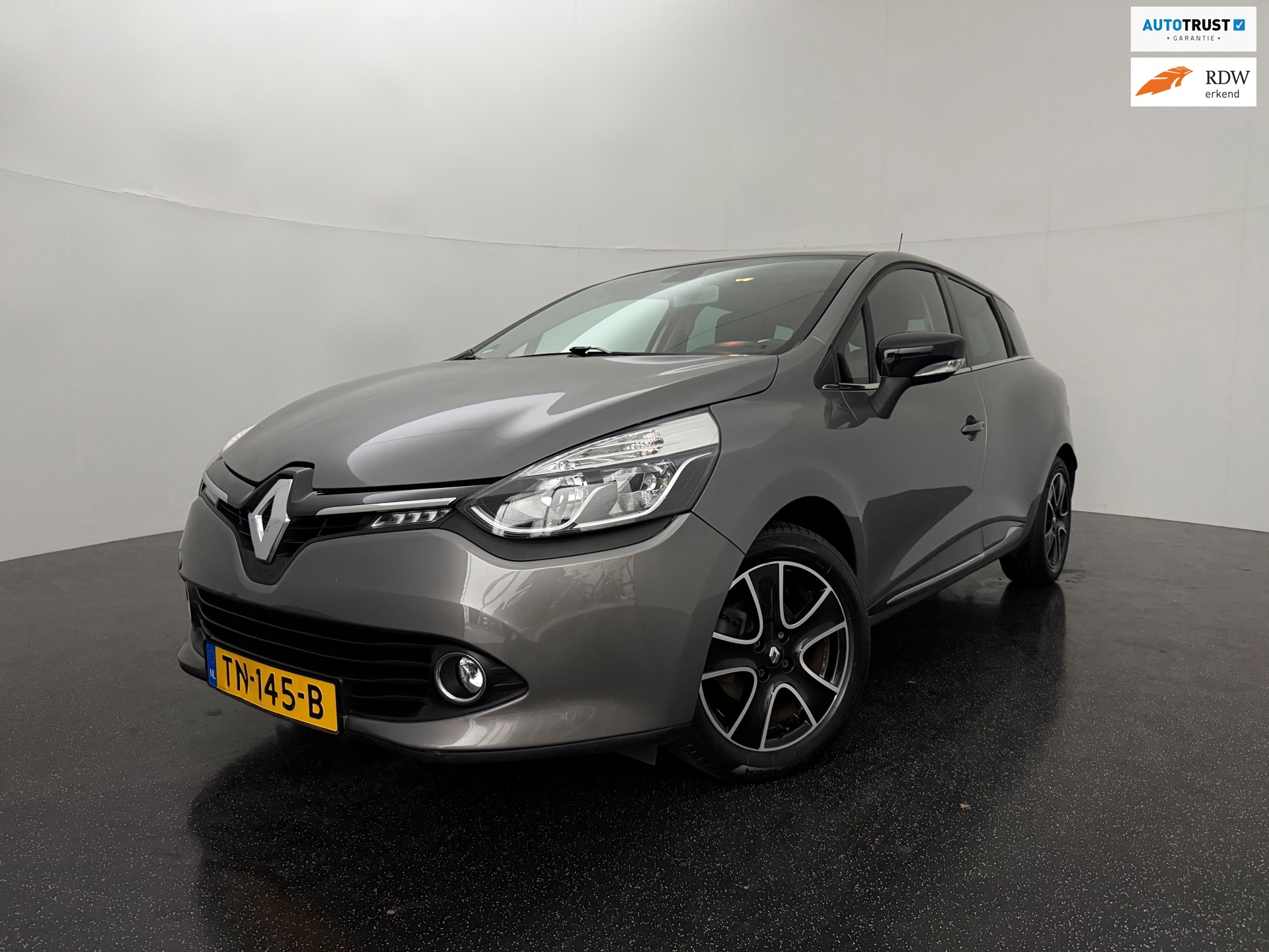 Renault Clio Estate 0.9 TCe Dynamique / Pano / Clima / Cruise / Trekhaak