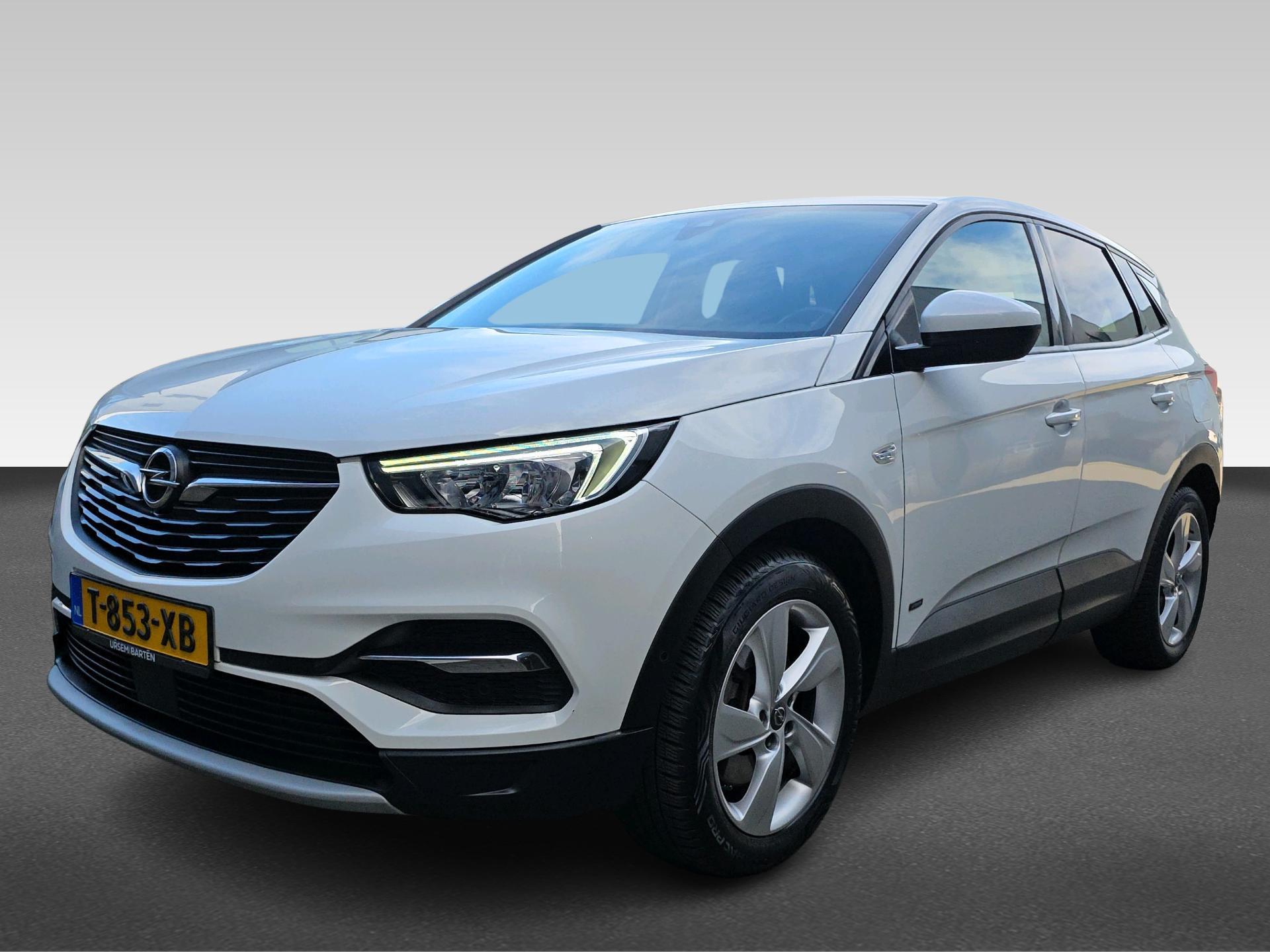 Opel Grandland X 1.6 Turbo Hybrid Elegance