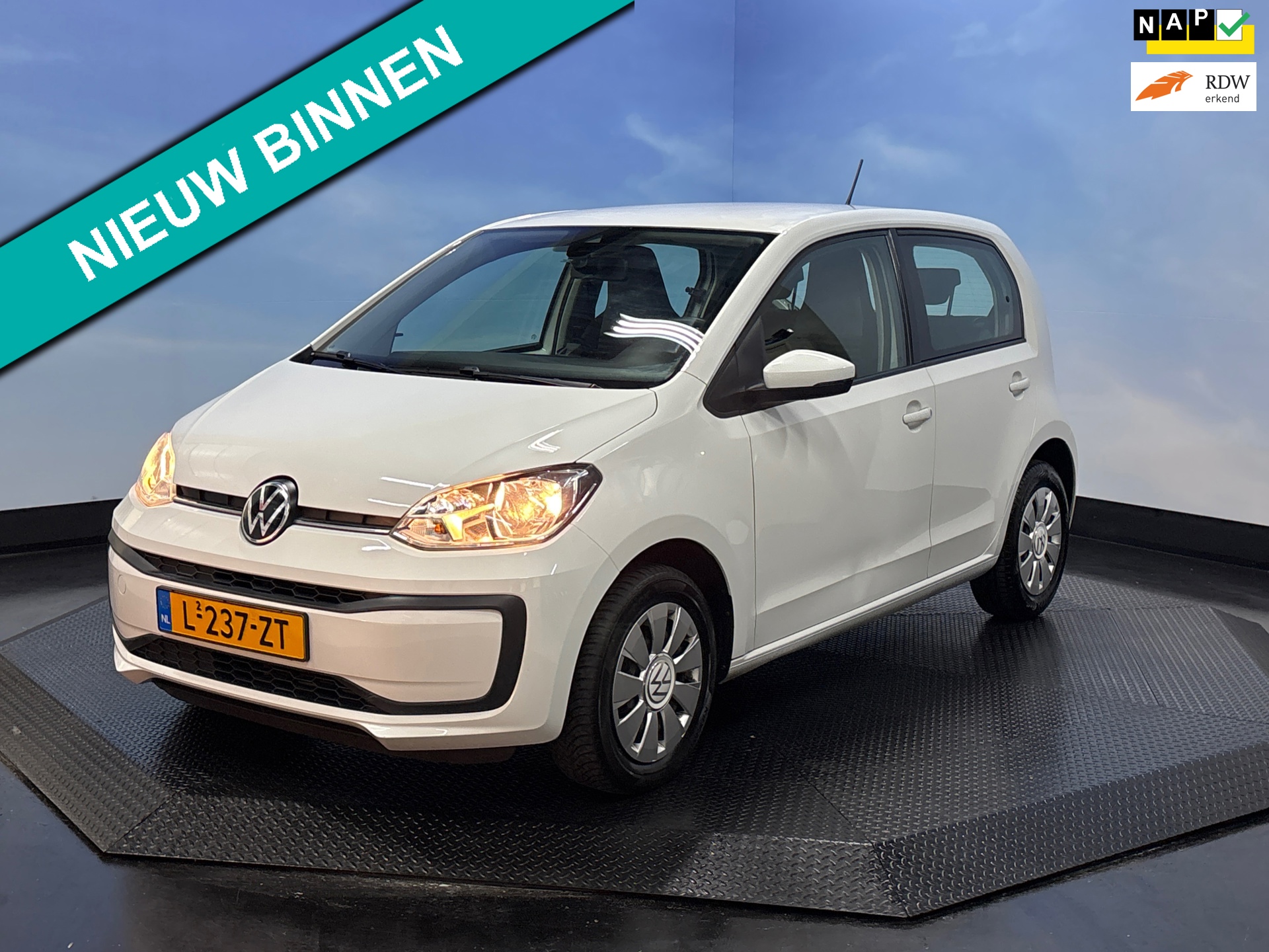 Volkswagen Up! 1.0 Airco, 5-deurs, DAB