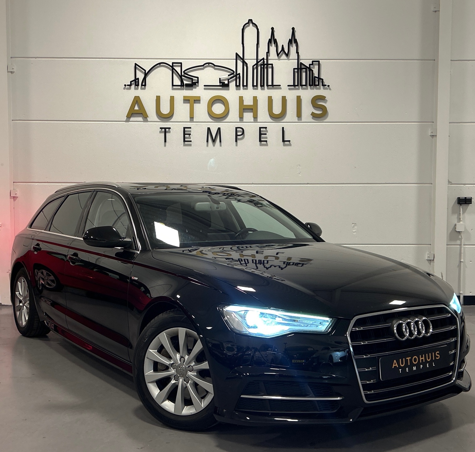 Audi A6 Avant 3.0 TDI Automaat Xenon Trekhaak Stoelverwarming Cruise Climate Start/Stop