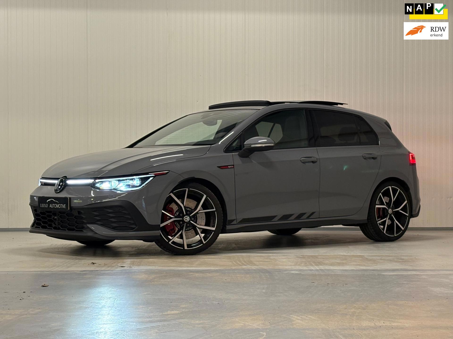 Volkswagen Golf 2.0 TSI GTI CLUBSPORT | PANO | IQ LIGHTS | ACC | AMBIANCE LIGHT | CAMERA
