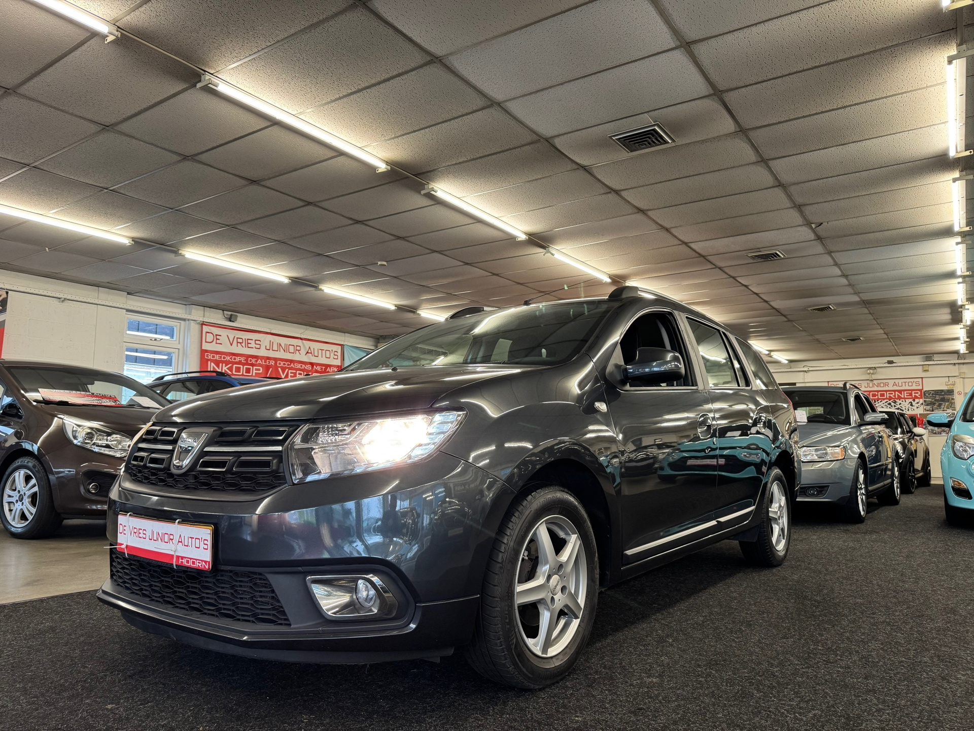 Dacia Logan MCV 1.0 SCe. Bluetooth, nwe apk, airco en zeer zuinig!