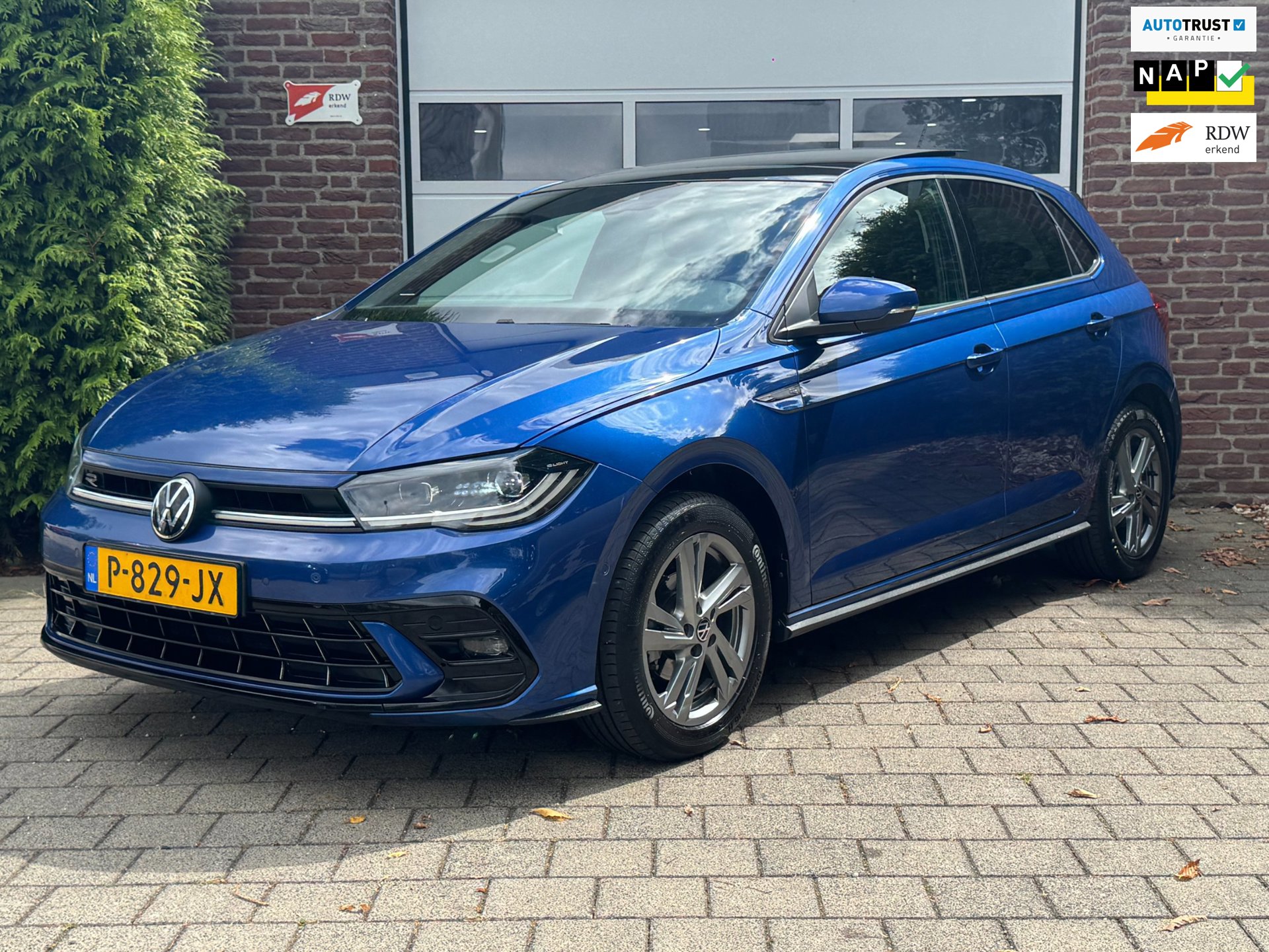 Volkswagen Polo 1.0 TSI R-Line Business|Pano|DigiD|Stoelverw|Trekhaak|