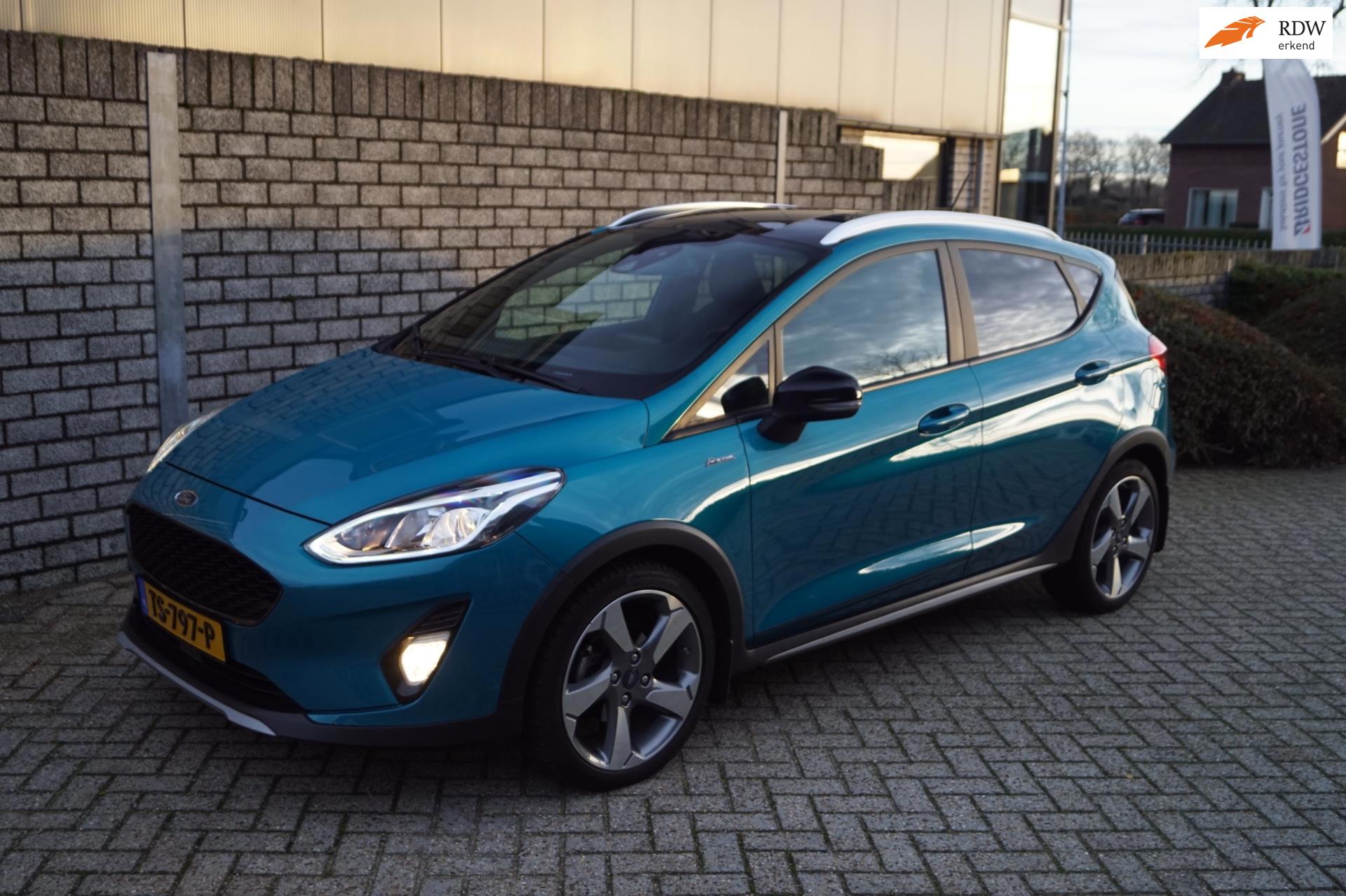 Ford Fiesta 1.0 EcoBoost Vignale 5 DRS Autom Half Leder Sportst Stoel/Stuur Voorruitverw Navi Camera Clima Adapt Cruise PDC ENZ.