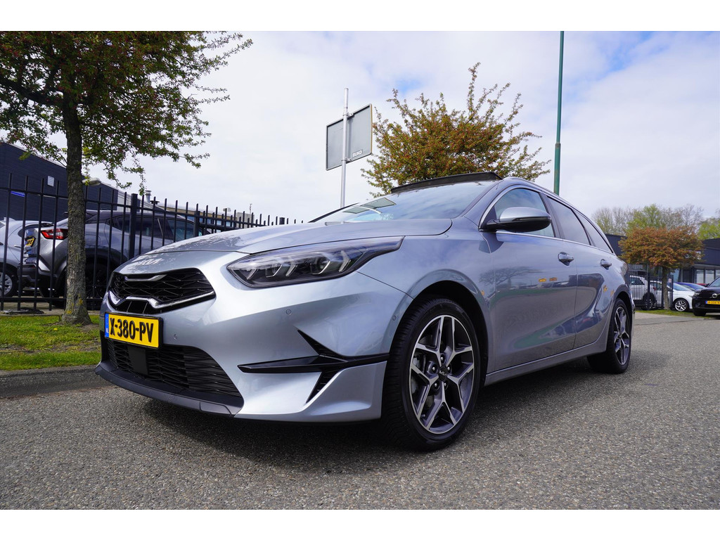 Kia Ceed Sw 1.0 T-GDi 120pk ExecutiveLine Panoramadak Apple Carplay