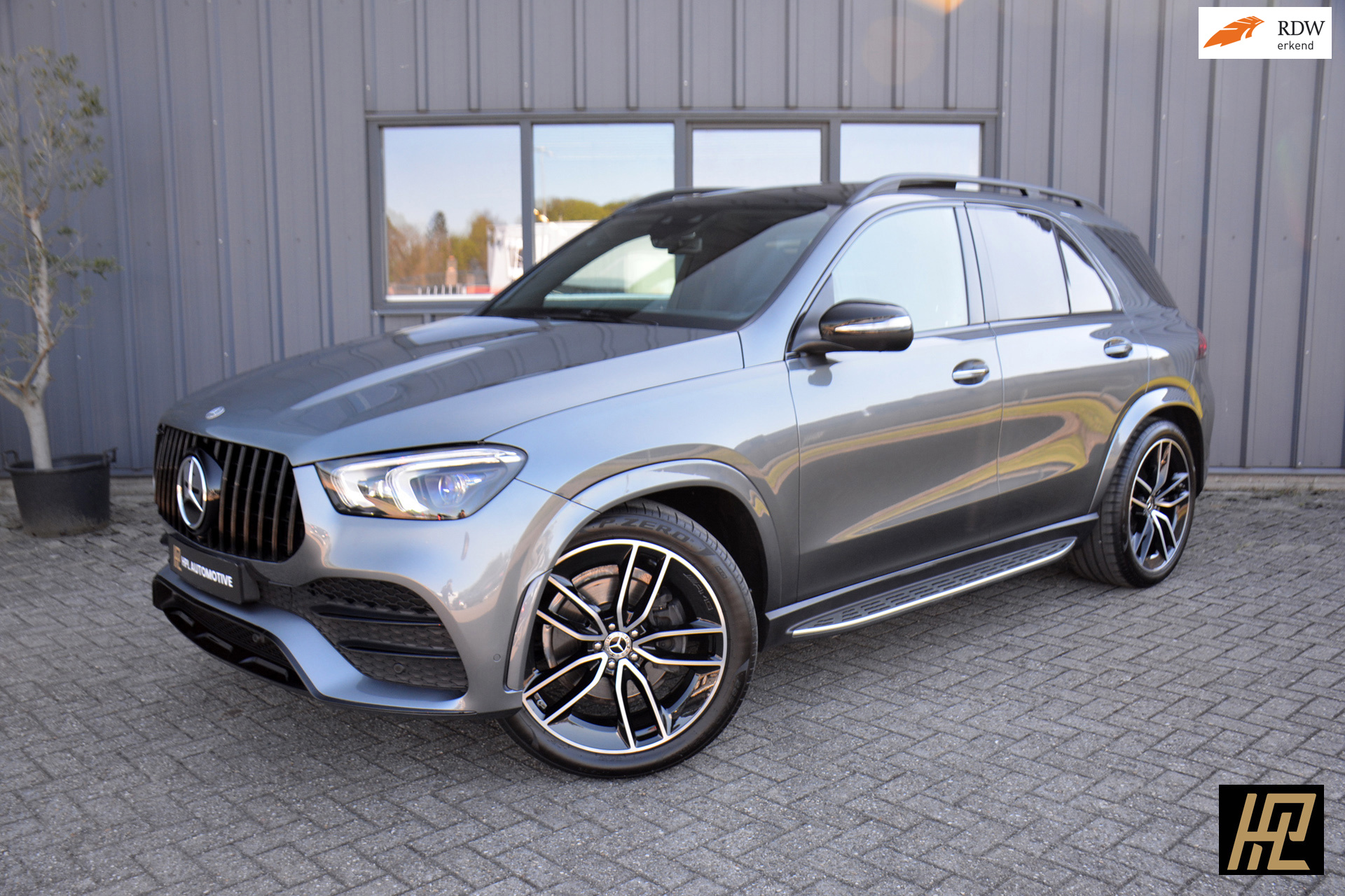 Mercedes-Benz GLE 400 D 4MATIC AMG * Unieke auto * Grijs kenteken * Pano * 360 * Airmatic * 22" * El. stoelen * Als nieuw