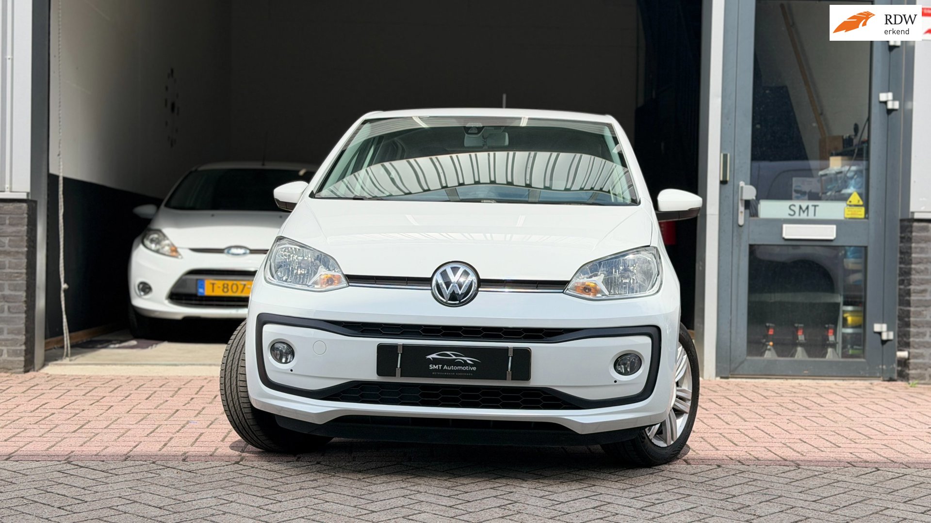 Volkswagen Up! 1.0 BMT high up! NIEUWE APK | AIRCO | ORGINEEL NEDERLANDS