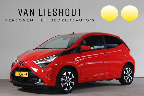 ­ Toyota Aygo 1.0 VVT-i x-joy - NL- Auto!! Apple I Camera I Climate