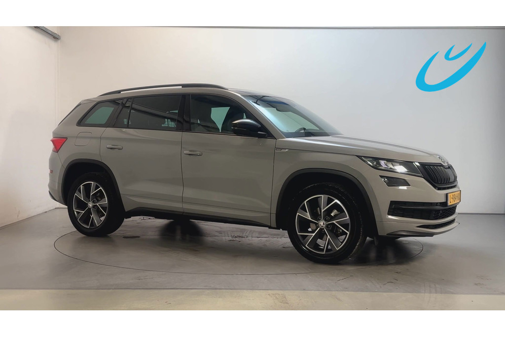 Škoda Kodiaq 1.5 TSI Sportline Business Camera Stoelverwarming Trekhaak Virtual Cockpit