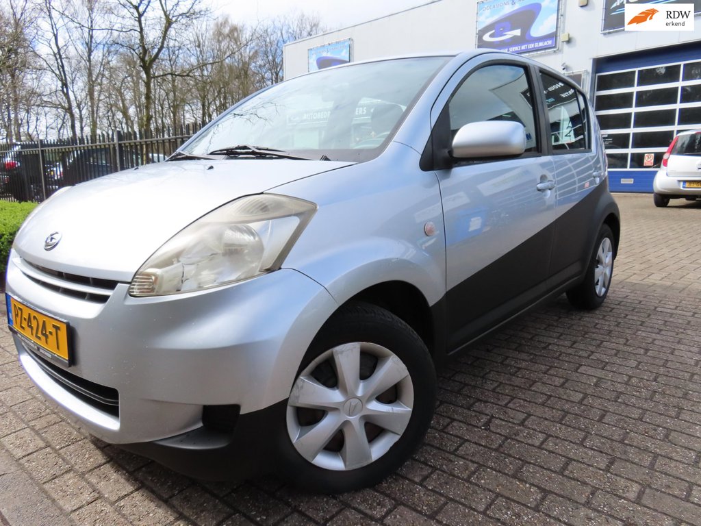 Daihatsu Sirion 2 1.0-12V Trend