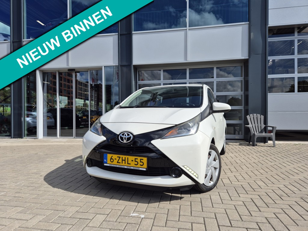 Toyota Aygo 1.0 VVT-i x-play 5-drs