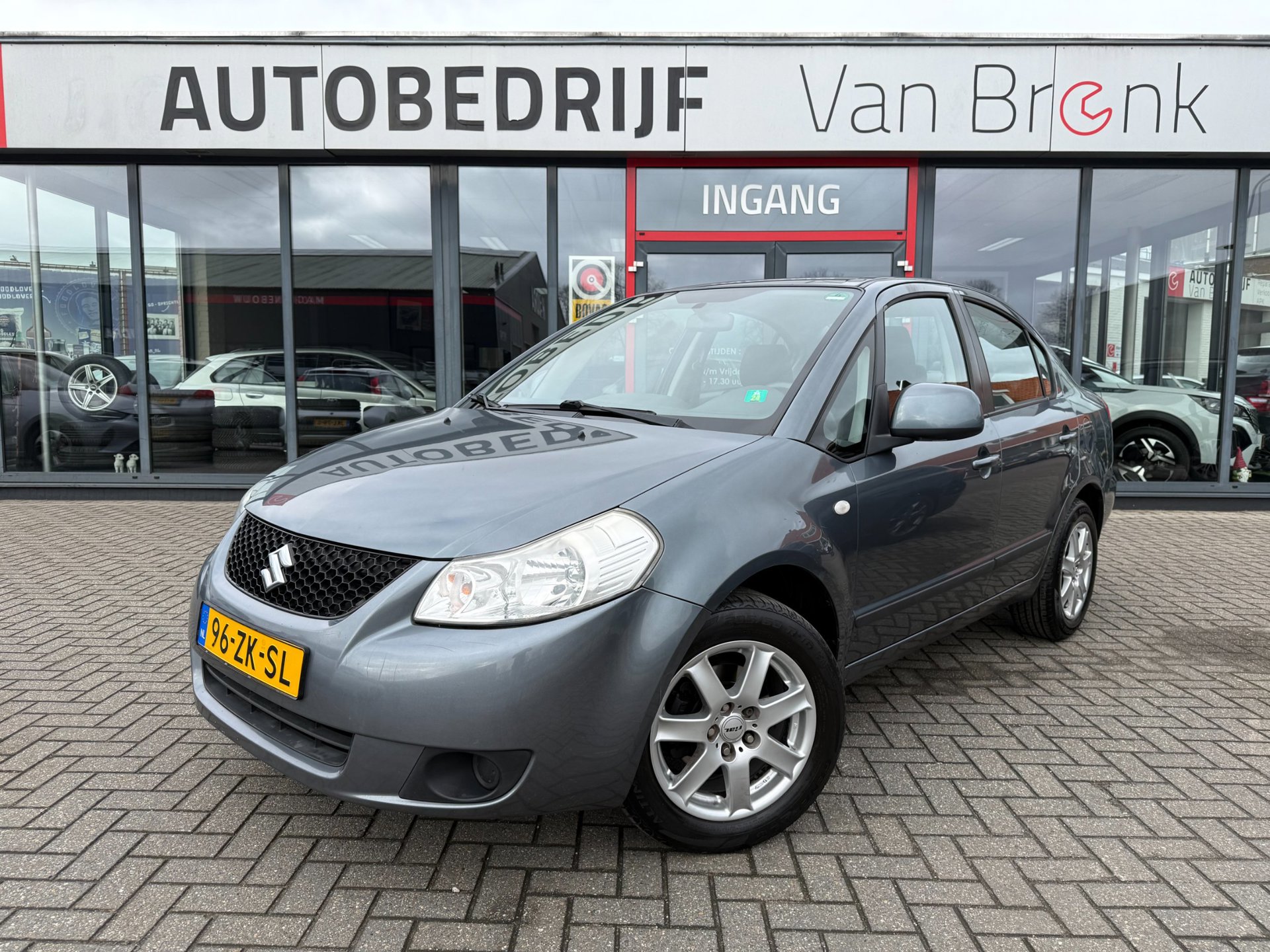 Suzuki SX4