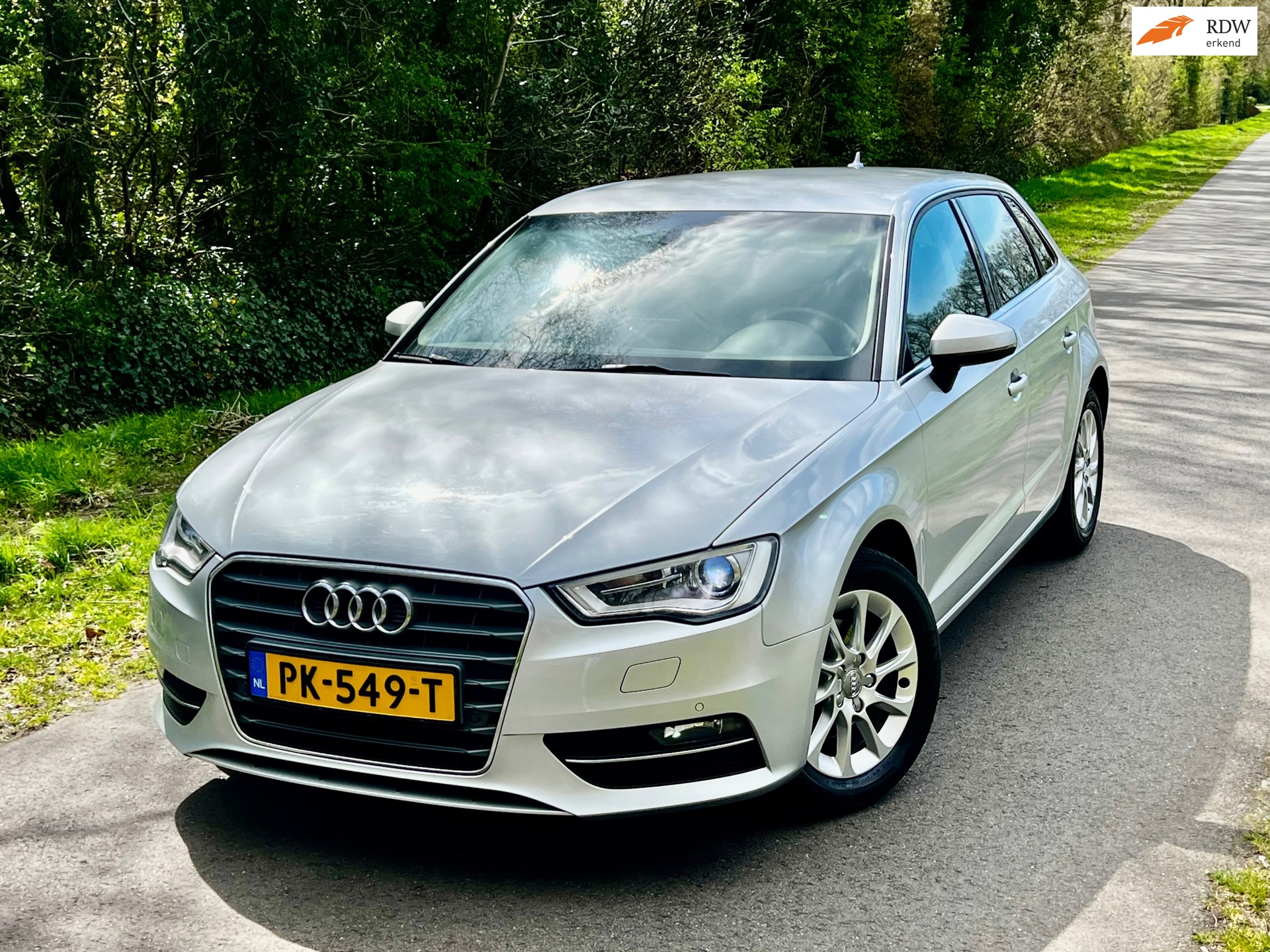 Audi A3 Sportback 1.4 TFSI CoD Ambition Pro Line plus |'' 97.000 Km '' + Automaat + Cruise + Clima + Navi Nu € 14.975,-!!!