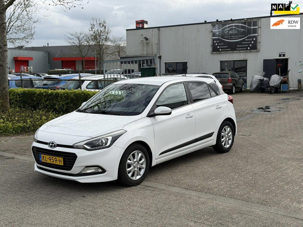 Hyundai I20 1.0 T-GDI Go! 2016
