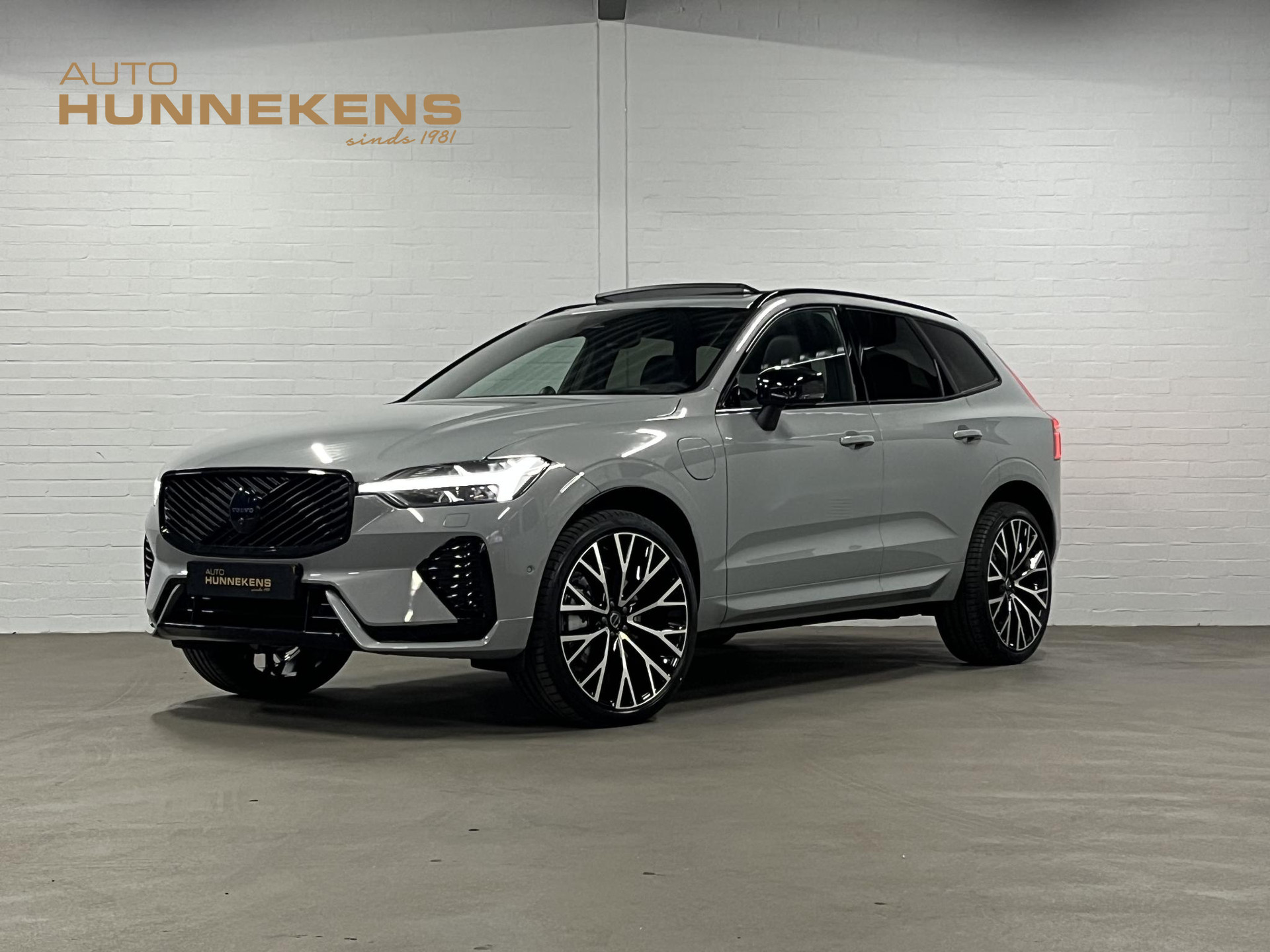 Volvo XC60 T8 PHEV AWD Ultra Black Edition