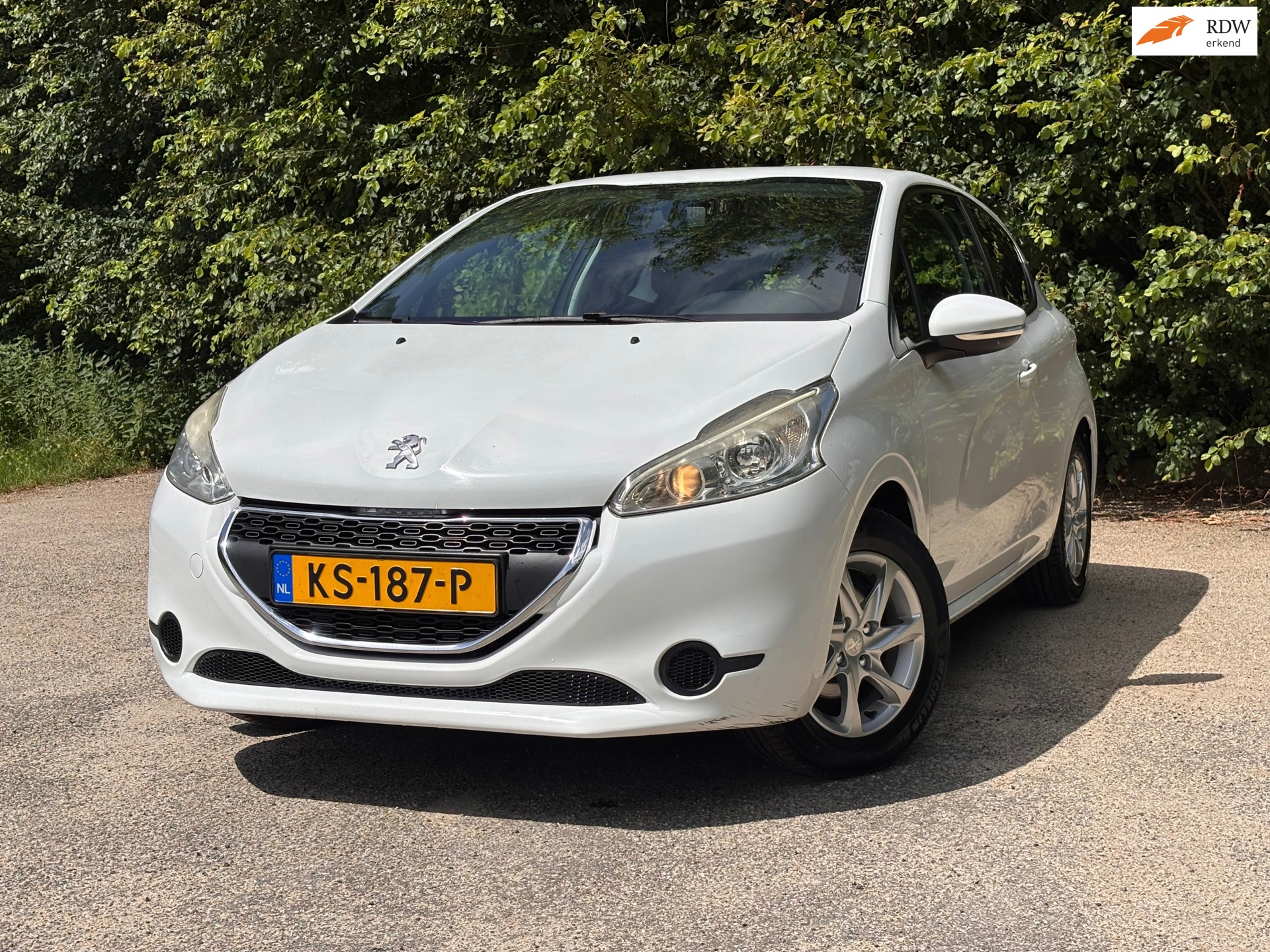 Peugeot 208 1.2 VTi Active | Cruise control + Airco Nu € 3.450,- !!!