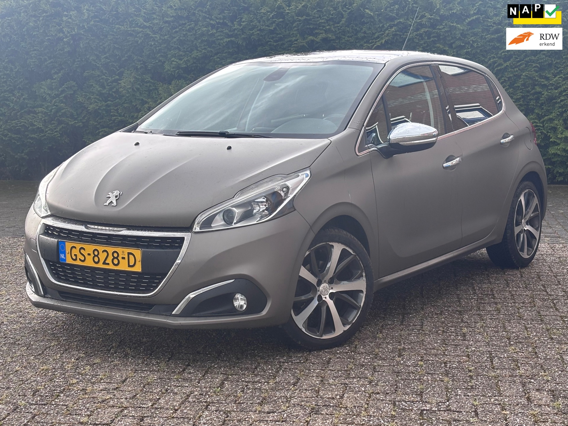Peugeot 208 1.2 PureTech Première, Nap, Pano, Navi, Camera, Airco,