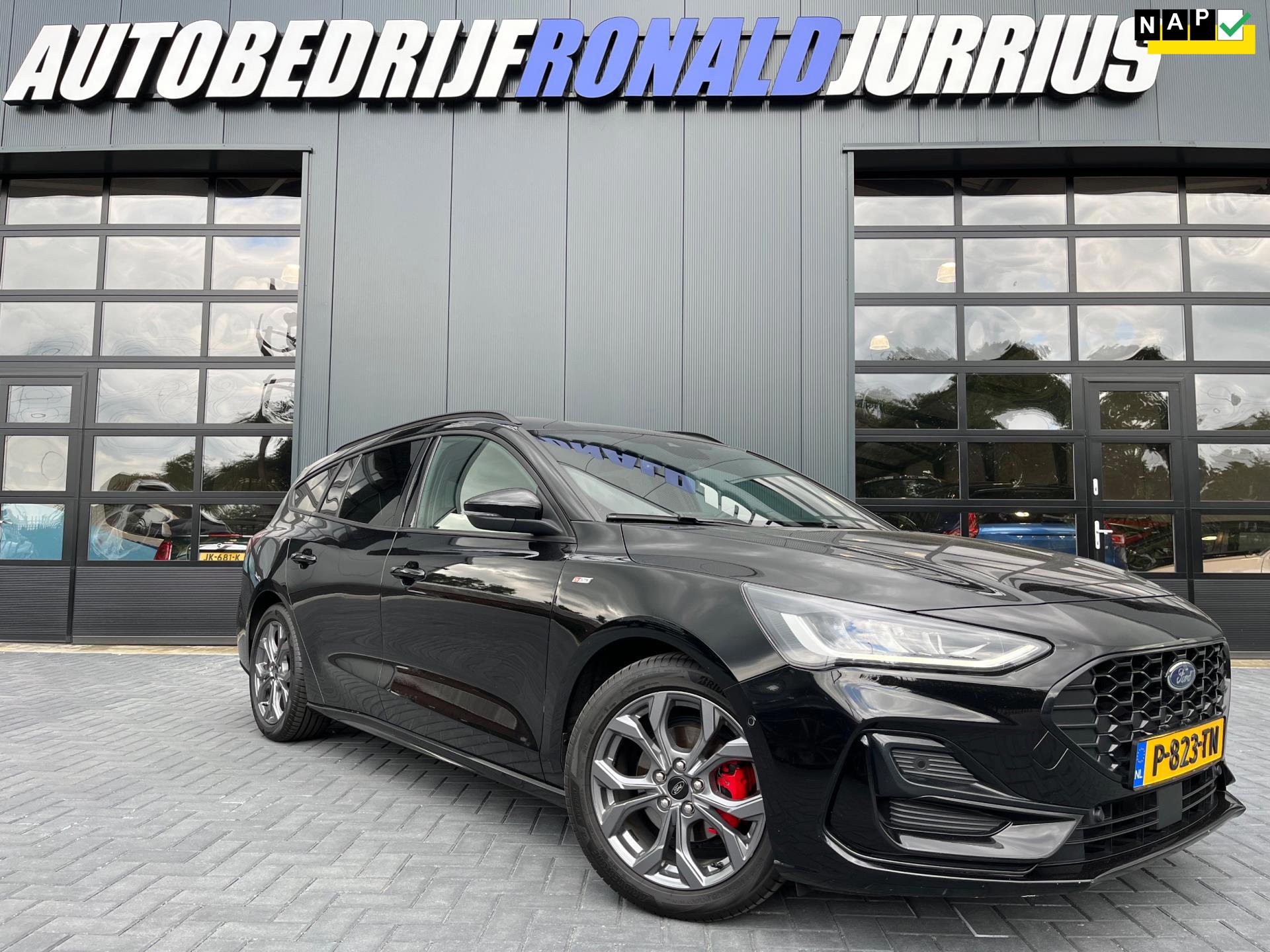 Ford Focus Wagon 1.0 EcoBoost Hybrid ST Line Style NL.Auto/Nieuw-Model/Camera/WinterPack/Clima/1Ste Eigenaar/Dealer Onderhouden