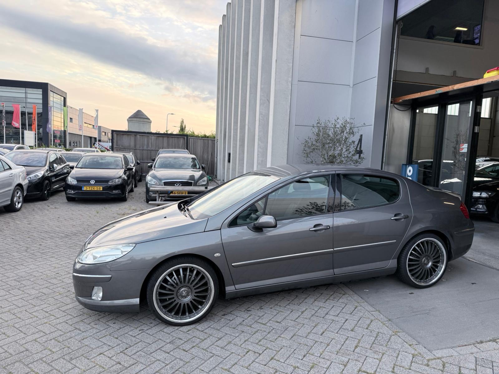 Peugeot 407 2.0 ST Pack FACELIFT! 19INCH! CLIMA! CRUISE! INRUIL MOGELIJK!