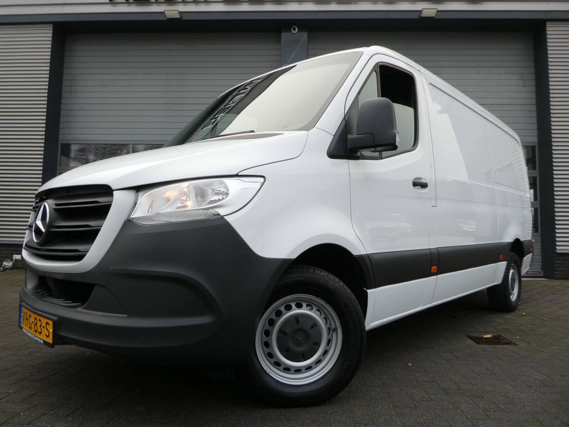 Mercedes-Benz Sprinter 314cdi 143pk, L2 H1 met Airco, Navigatie, Cruisecontrol.