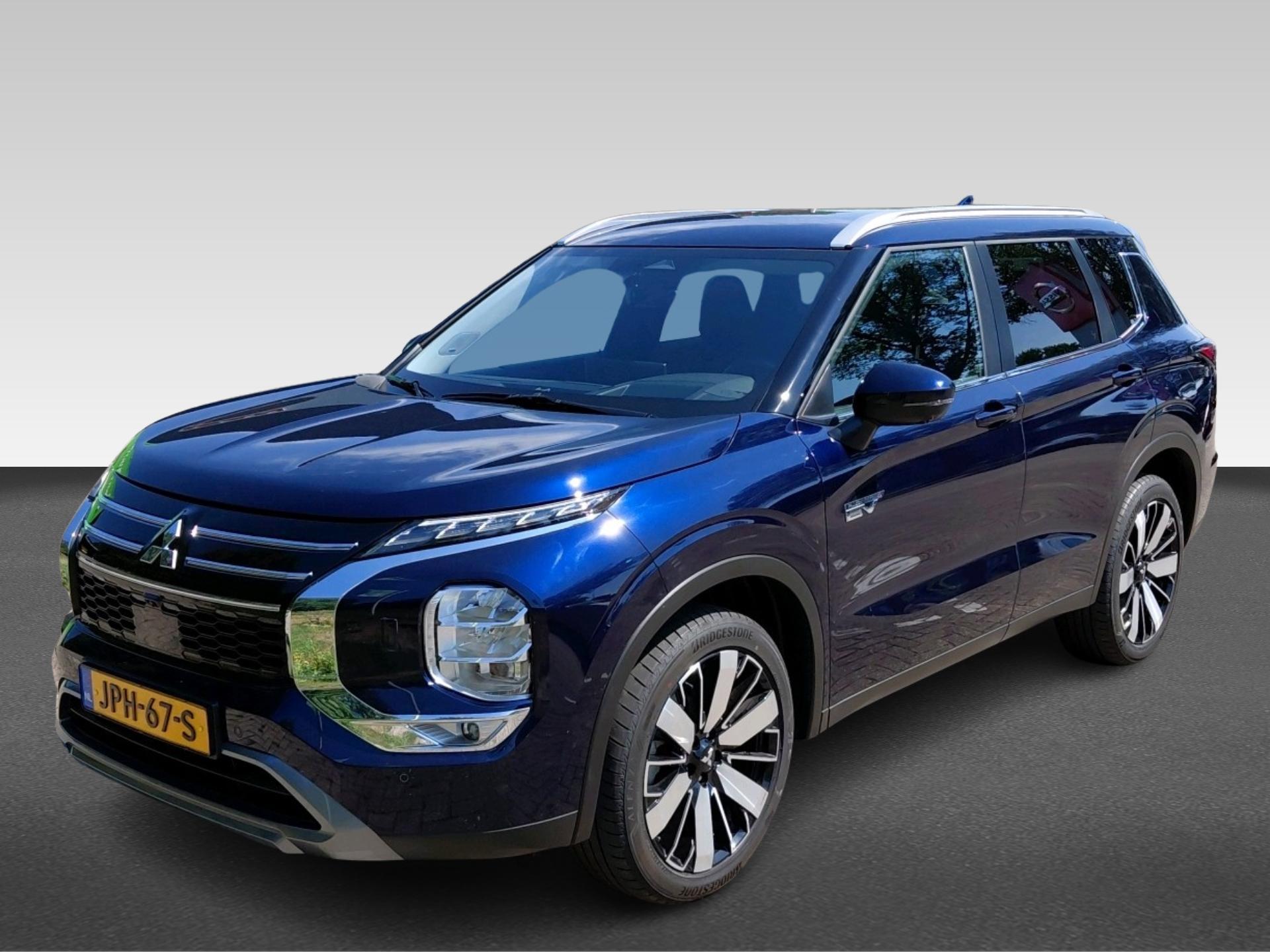 Mitsubishi Outlander 2.4 PHEV First Edition