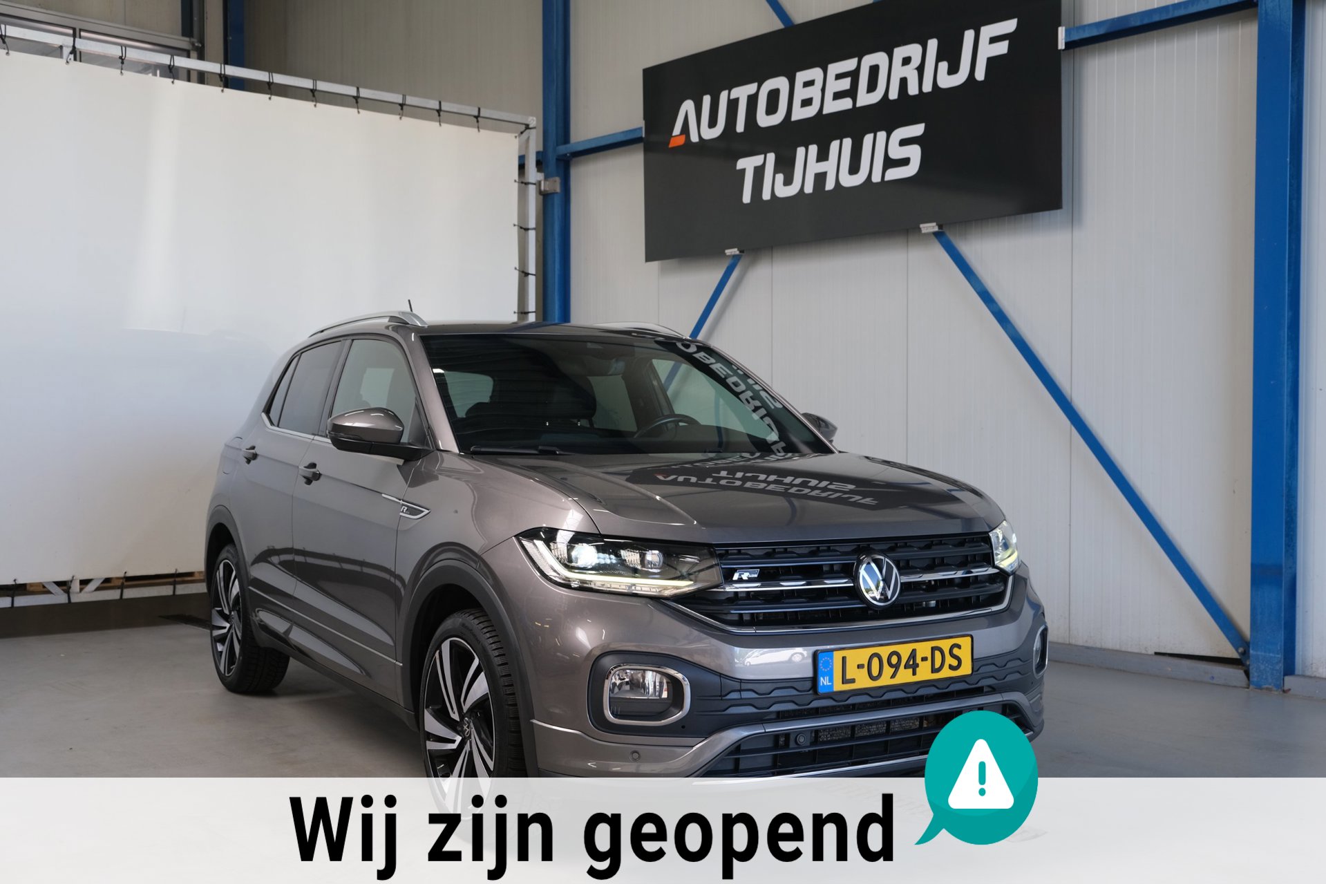 Volkswagen T-Cross 1.0 TSI Style Business 2x R-Line Automaat - Airco, Cruise, Virtueel display, Camera, Carplay, Trekhaak.