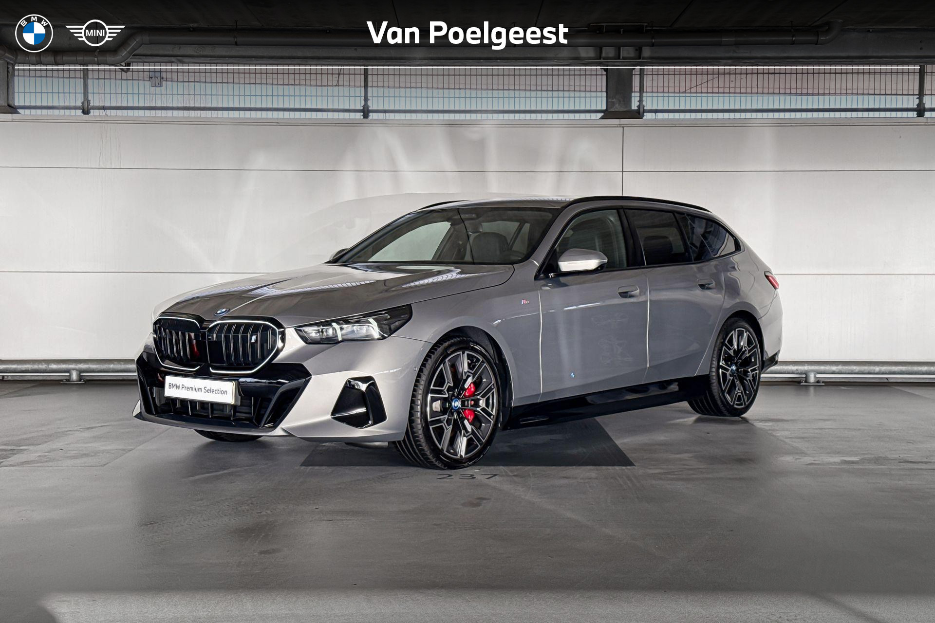 BMW i5 Touring xDrive40
