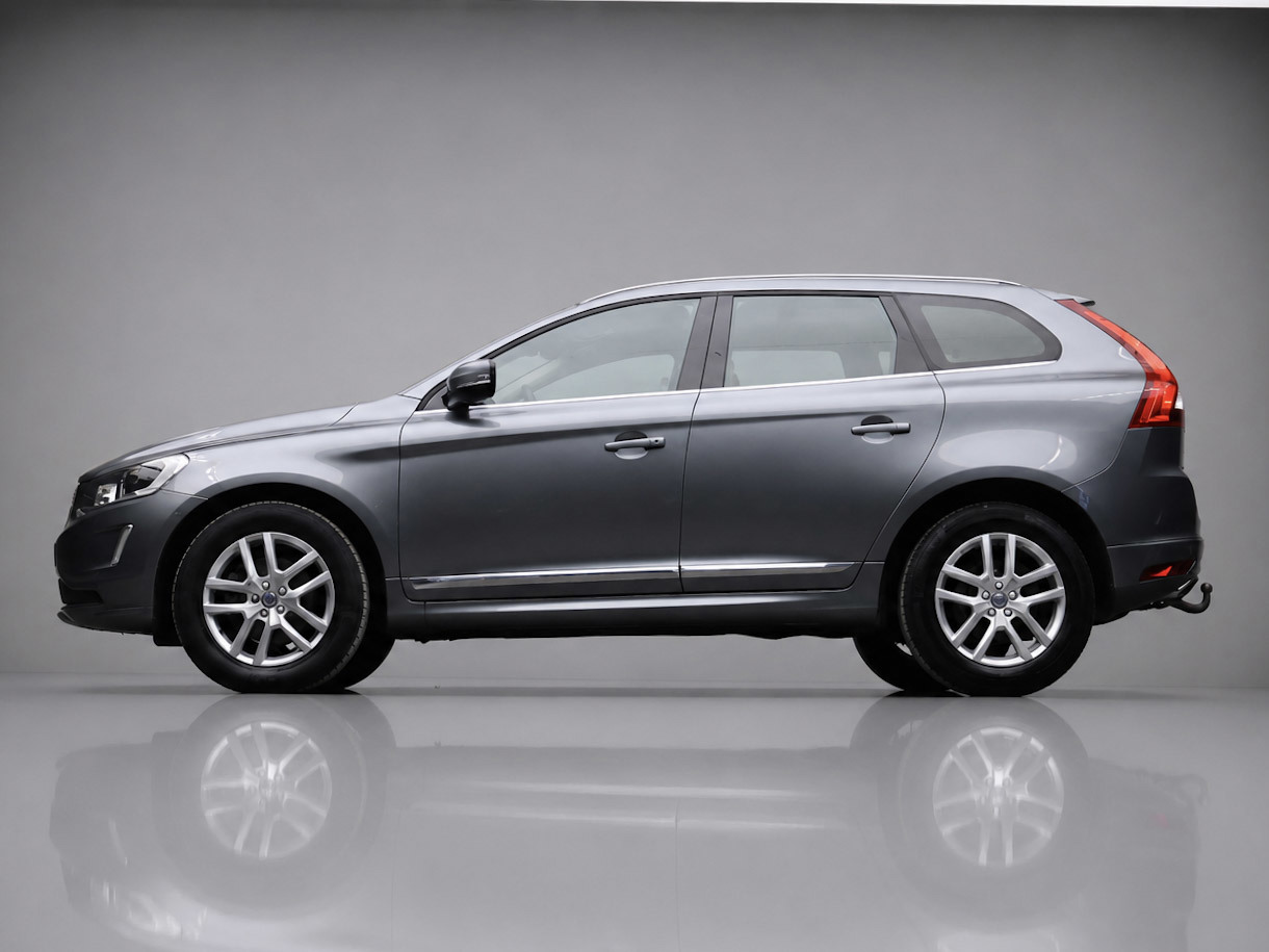 Volvo XC60 2.0 T5 FWD Polar+ Sport (SCHUIFDAK,NAVI,CAMERA,STOELVERWARMING,ELEKTRISCHE STOELEN,TREKHAAK,LEDER,BLUETOOTH,LM VELGEN)