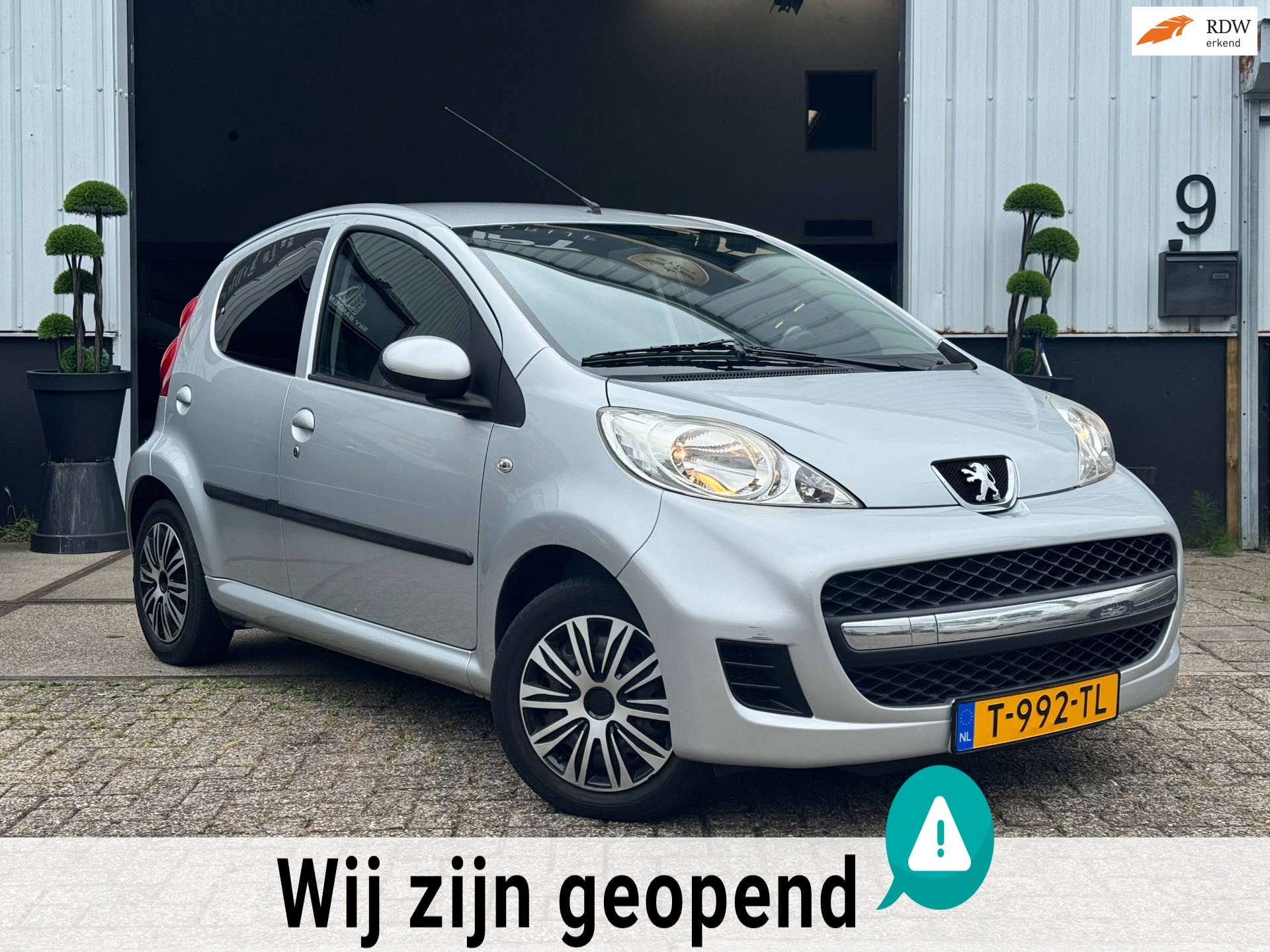 Peugeot 107 1.0 | AUTOMAAT | AIRCO | ELEKTRISCHE RAMEN | LAGE KM | TOERENTELLER |