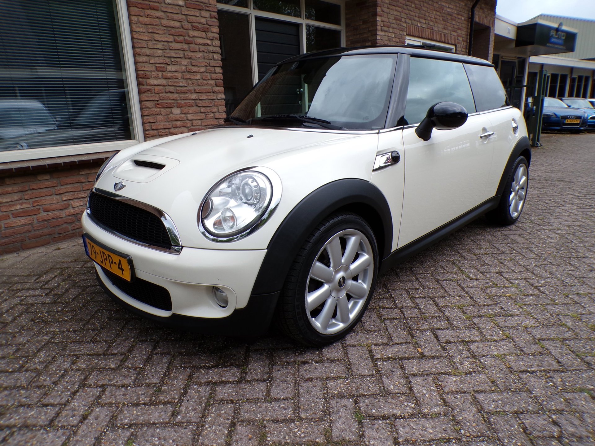 Mini Mini 1.6 Cooper S Leder / Navi / Panoramadak