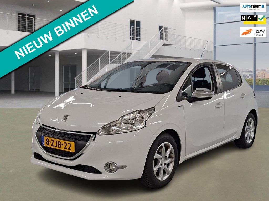 Peugeot 208 1.2 VTi Style