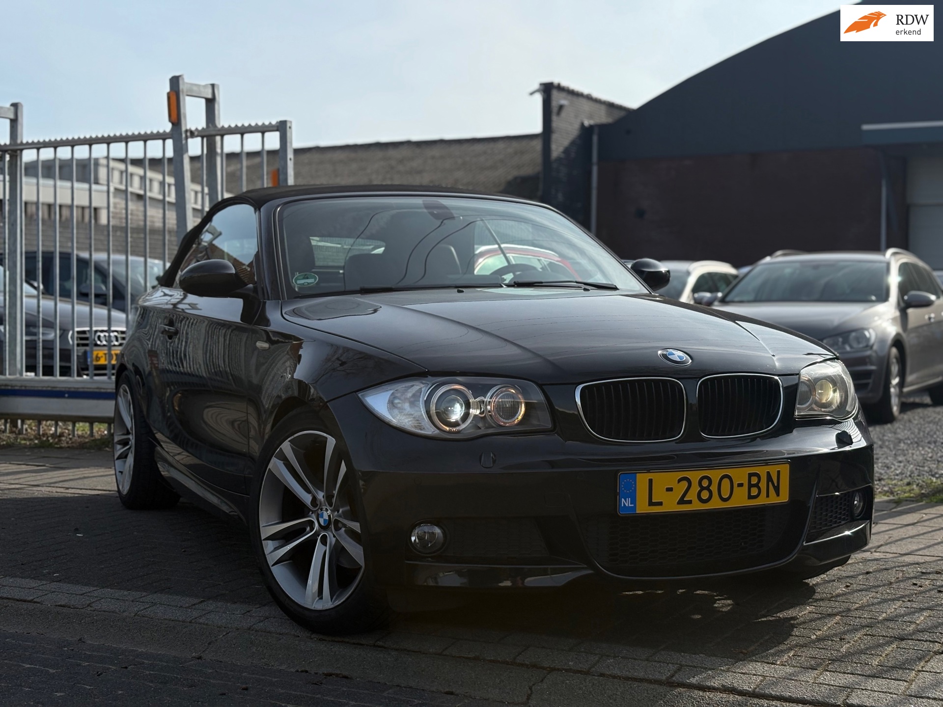 BMW 1-serie Cabrio 120i | M-Sport uitgevoerd | Xenon | Leder | 18” LMV |