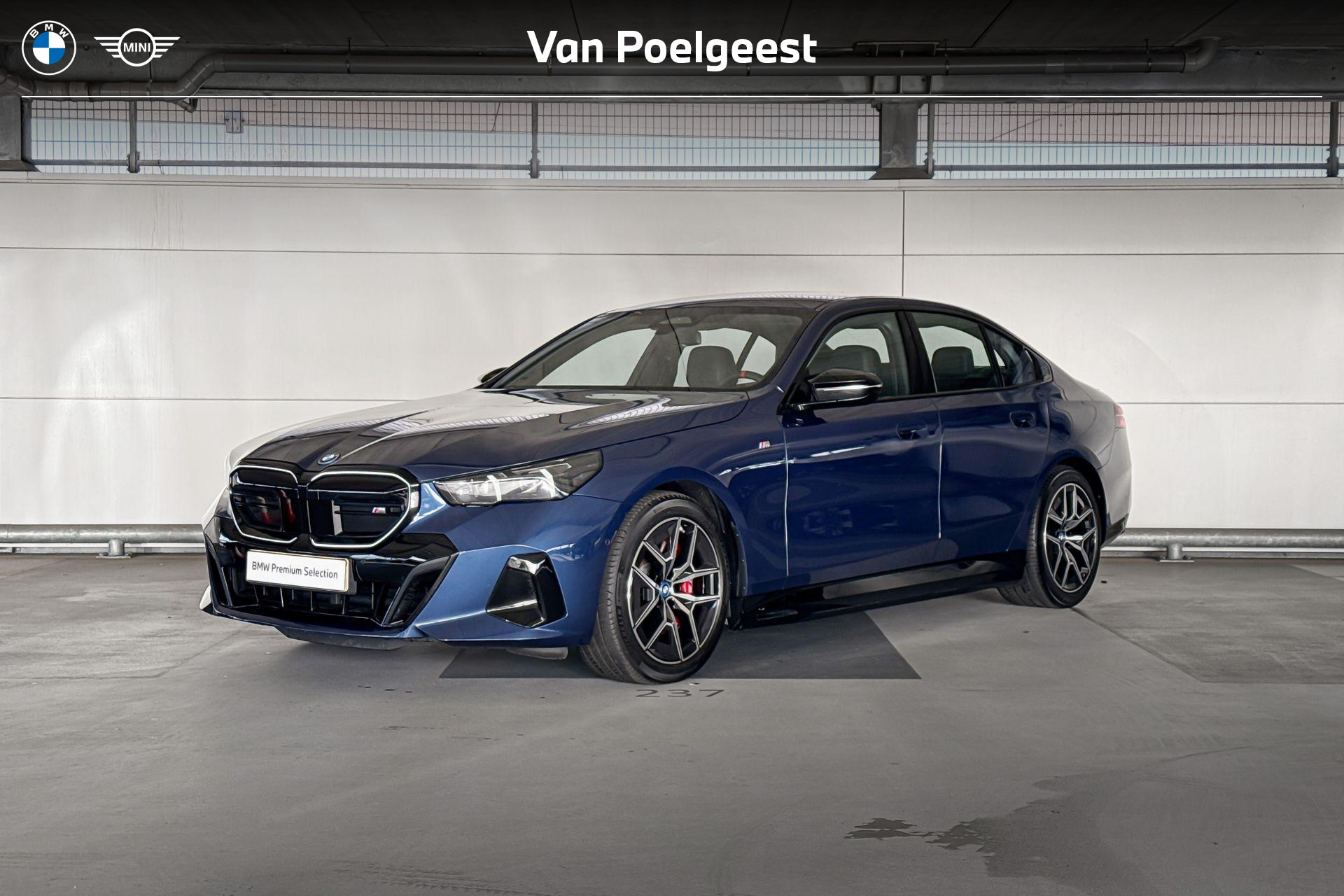 BMW i5 Sedan M60