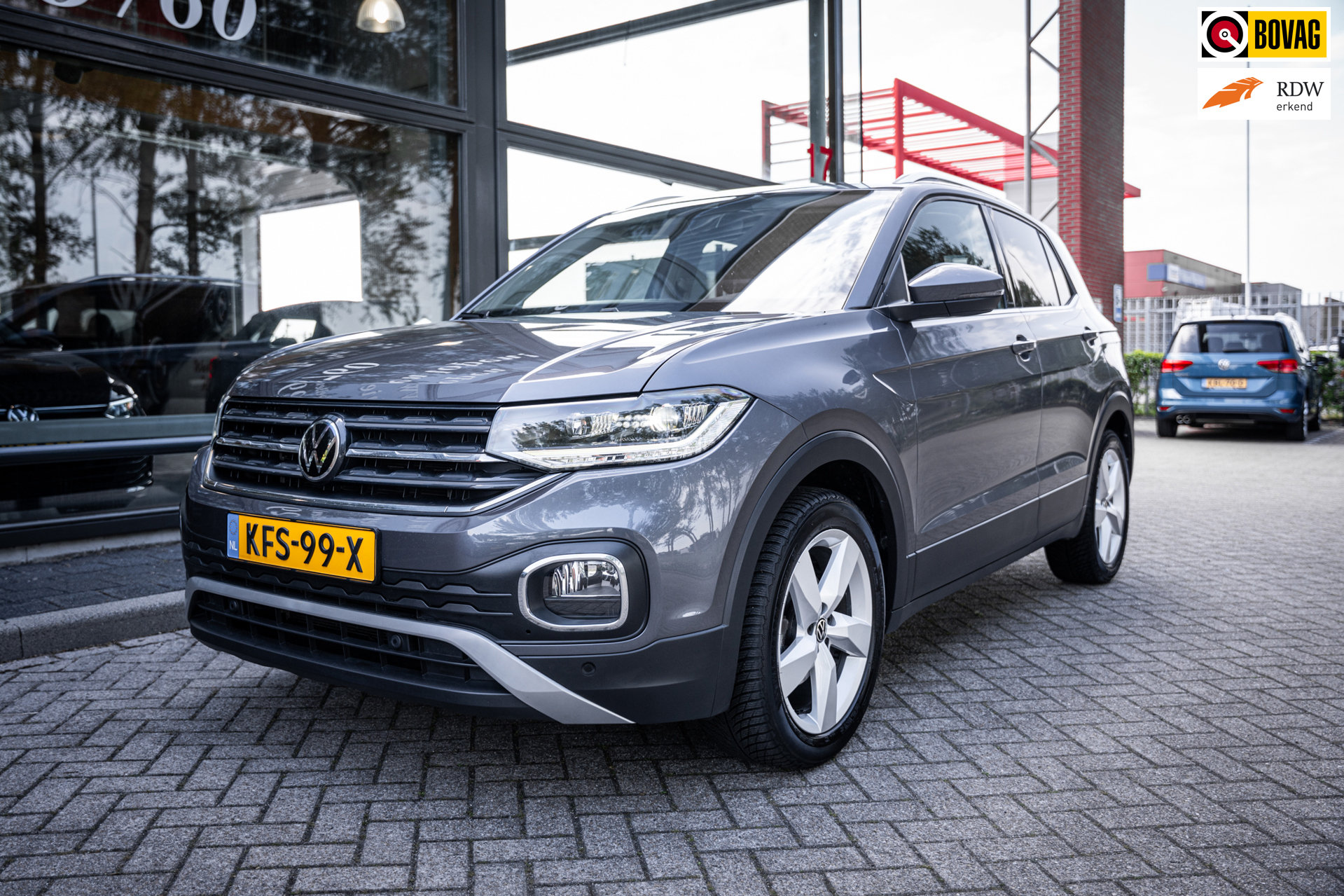 Volkswagen T-Cross 1.5 TSI Style Automaat 150pk | Virtual cockpit | Led | Trekhaak | Adapt. Cruise | Stoelverwarming | Keyless |