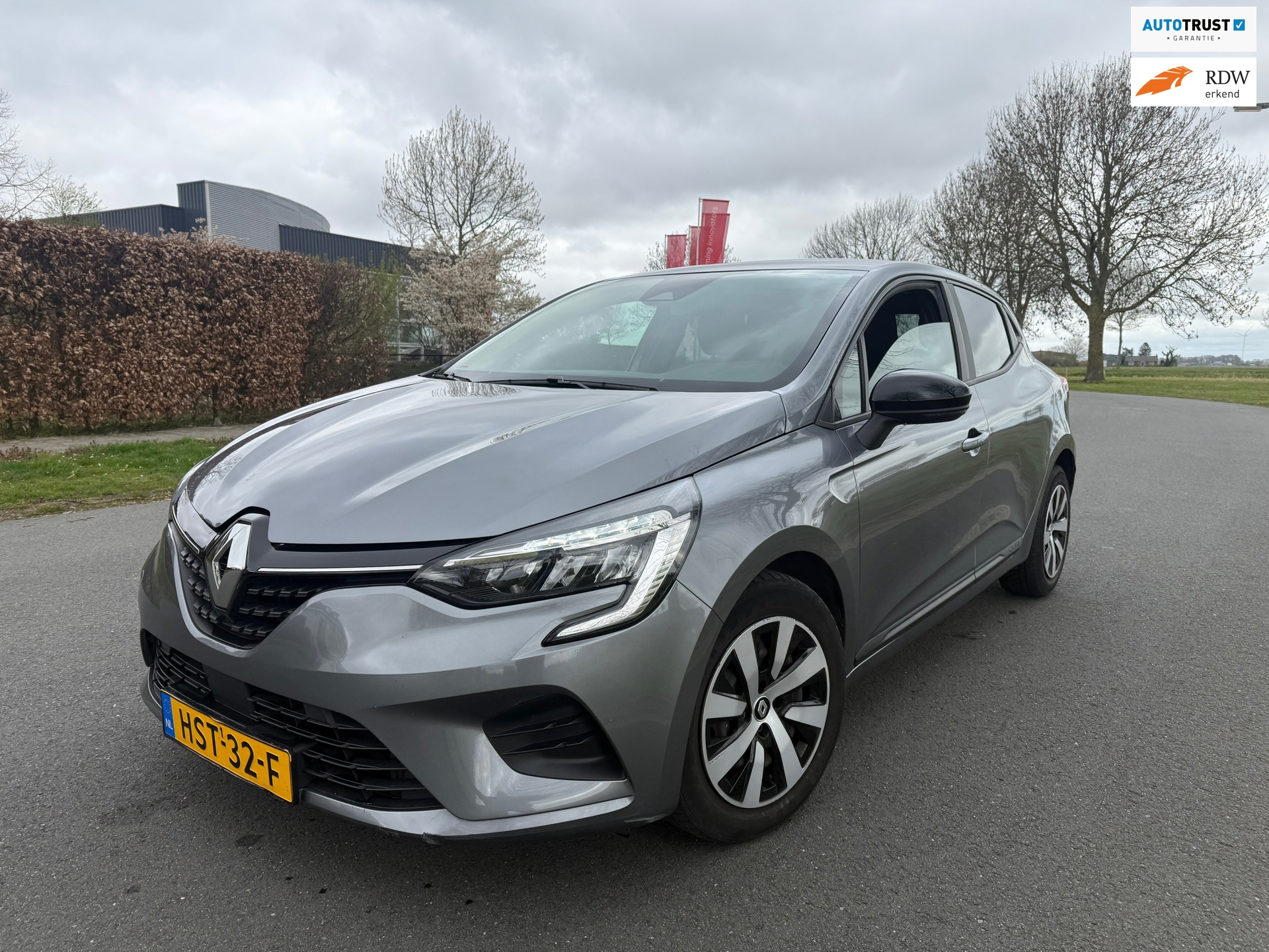 Renault CLIO 1.0 SCe NAVI/LINE ASS./LED/APK 2027