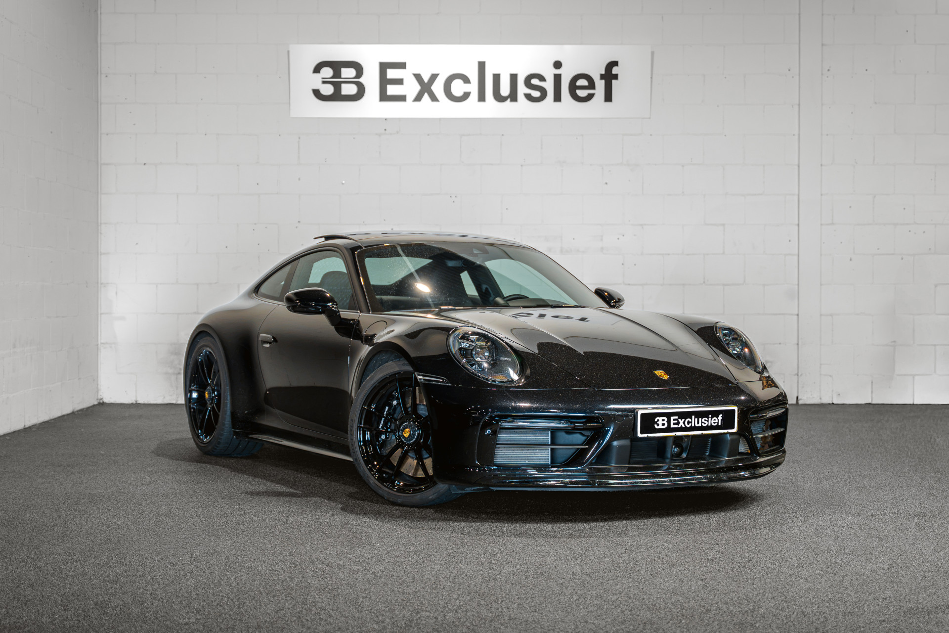 Porsche 911 992 3.0 Carrera 4 GTS