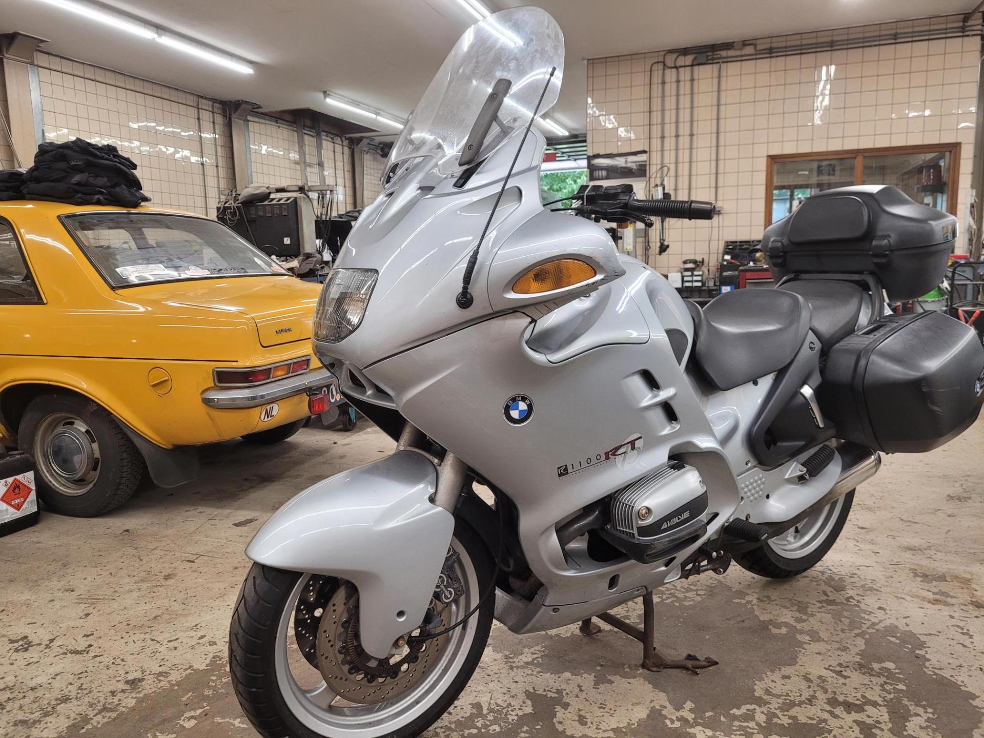 BMW Tour R 1100 RT