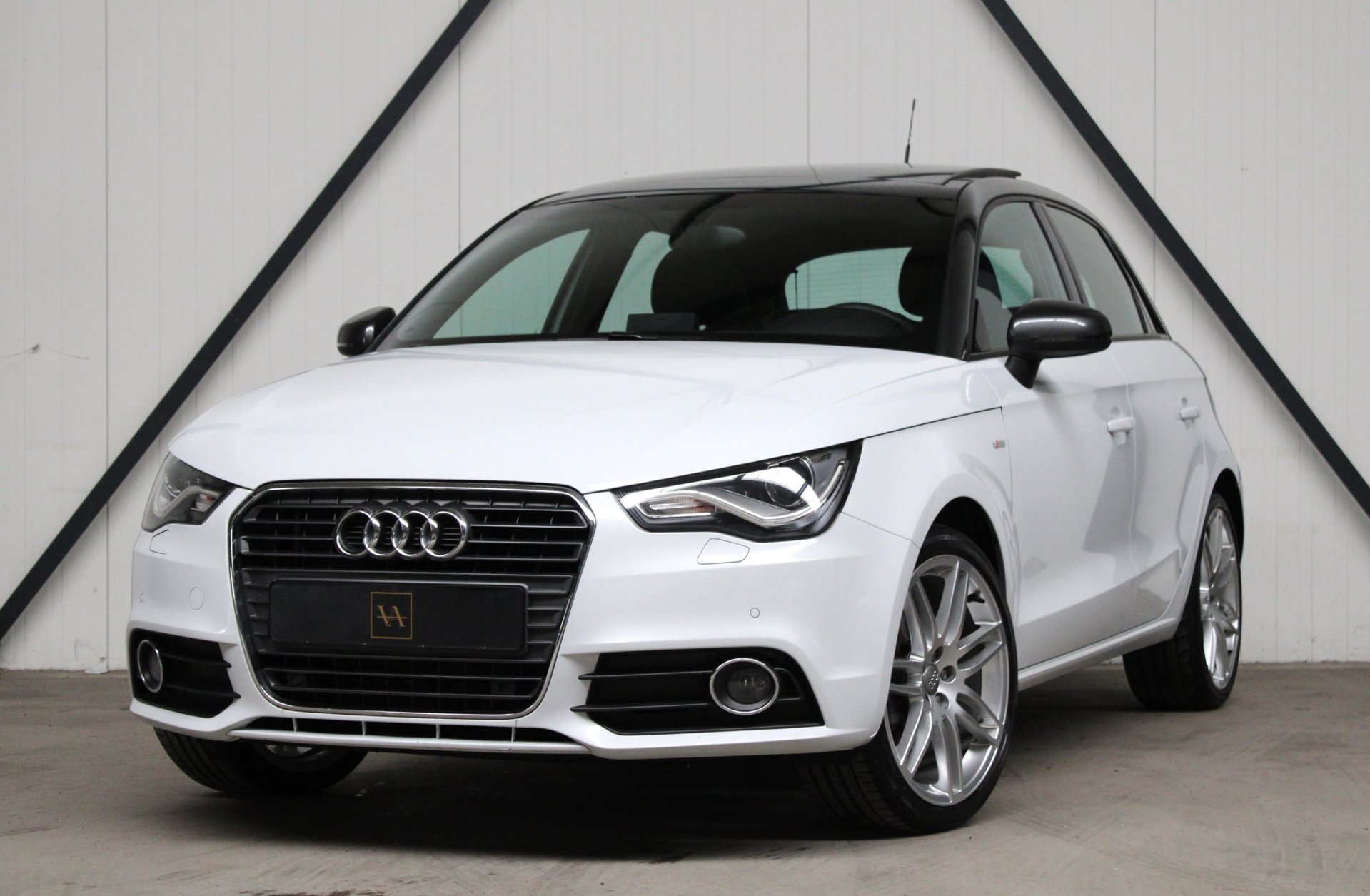Audi A1 Sportback 1.4 TFSI S-Line l Panoramadak l LED l XENON