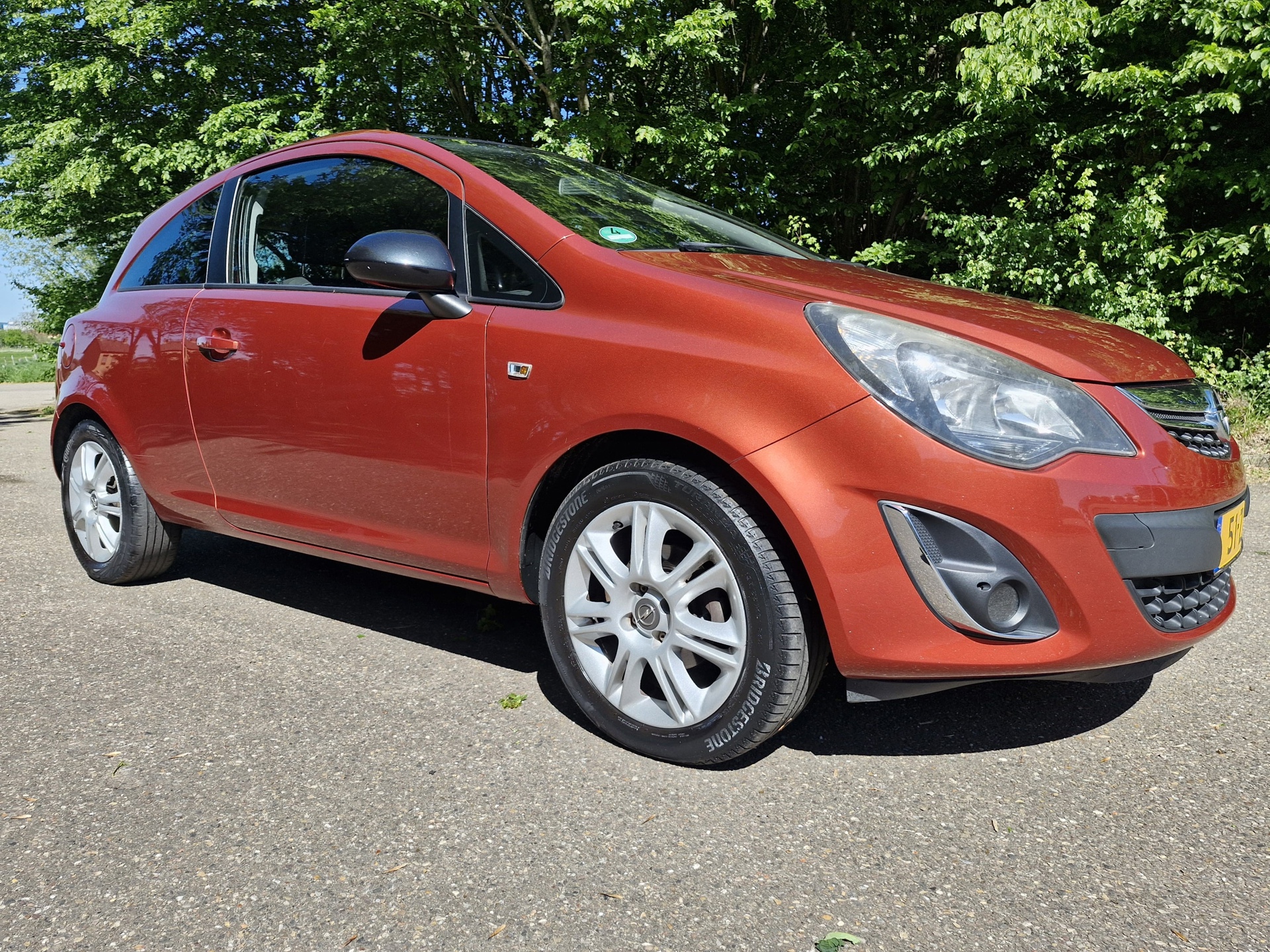 Opel Corsa 1.2 EcoFlex Anniversary Edition LPG | APK 04-2027
