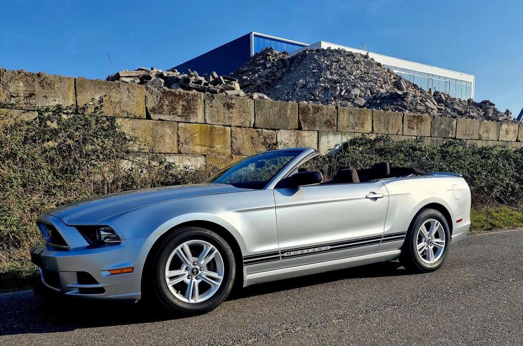 Ford Mustang 3.7 V6