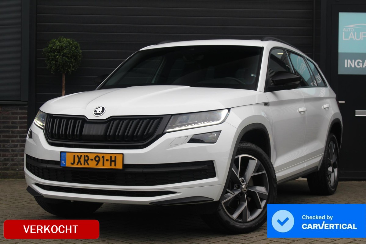 Škoda Kodiaq 2.0 TSI 4x4 Sportline Business | Panoramadak | Trekhaak | stuur en stoelverwarming | Bomvol