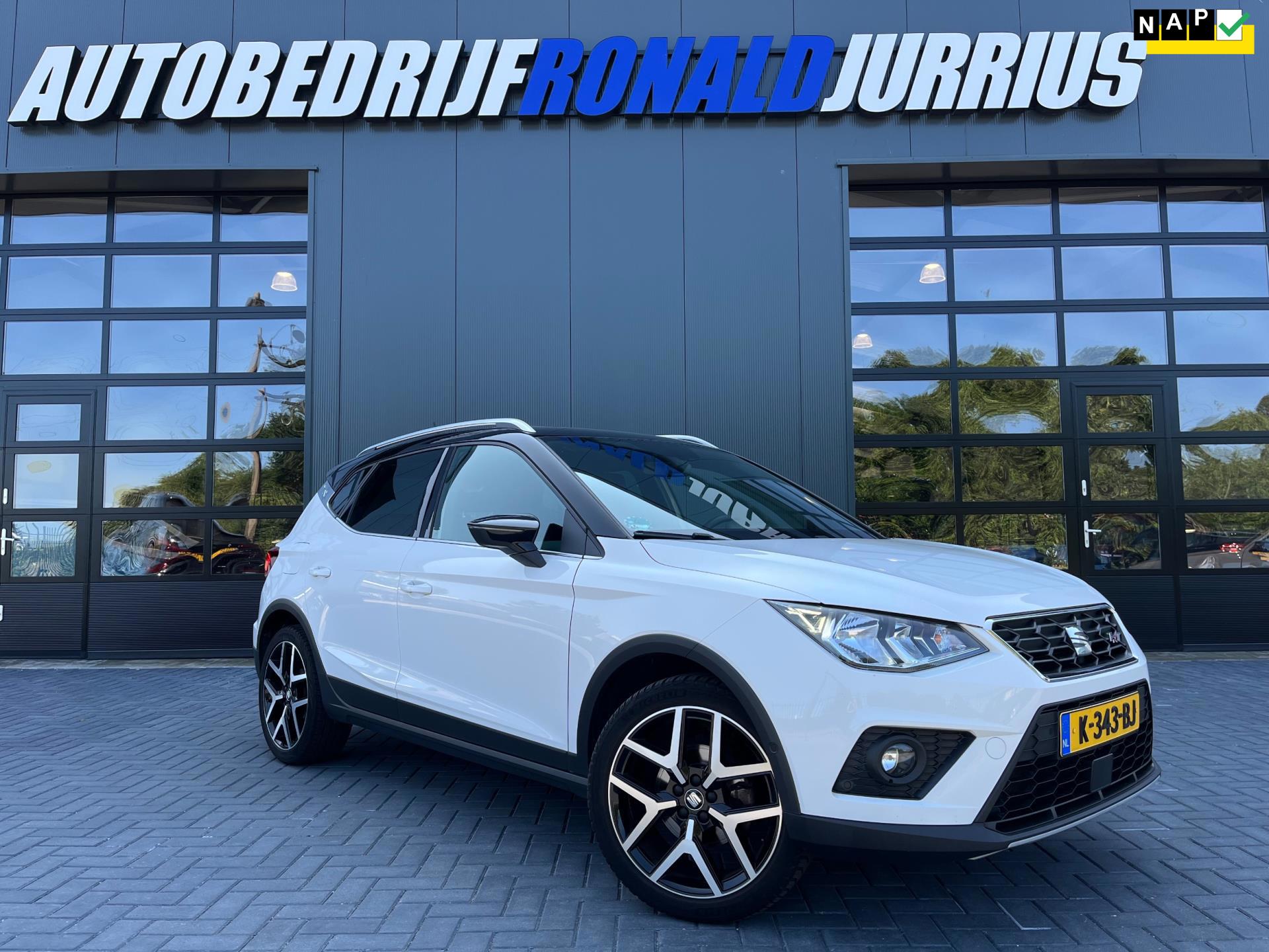 Seat Arona 1.0 TSI FR Business Intense NL.Auto/Trekhaak/Alcantara/Camera/Carplay/Climatronic/1Ste Eigenaar/Dealer onderhouden