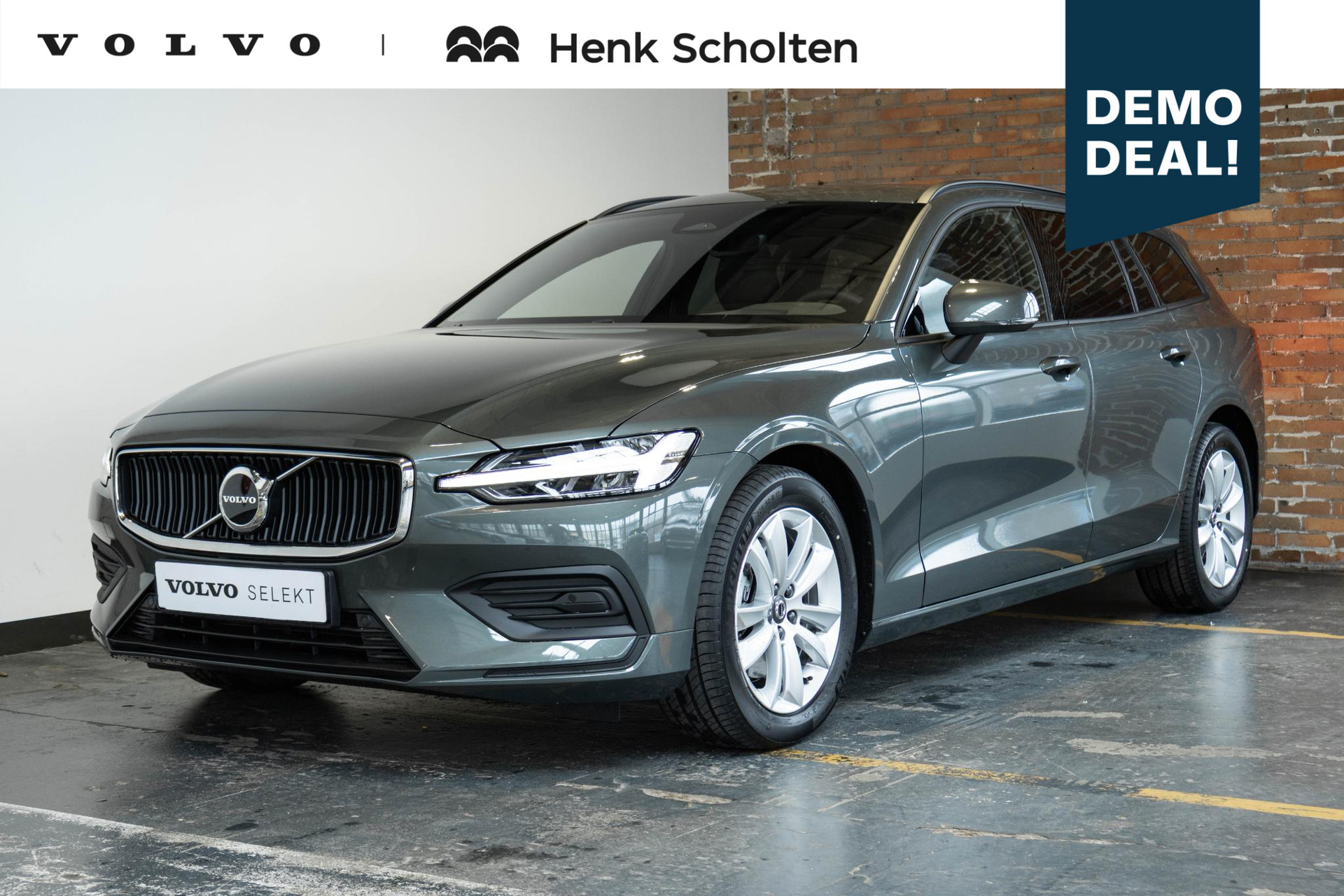Volvo V60 B4 Essential Edition