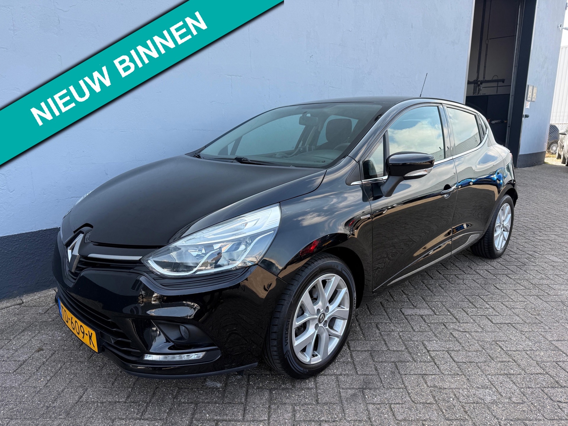 Renault Clio 0.9 TCe Limited - Navigatie - LMV
