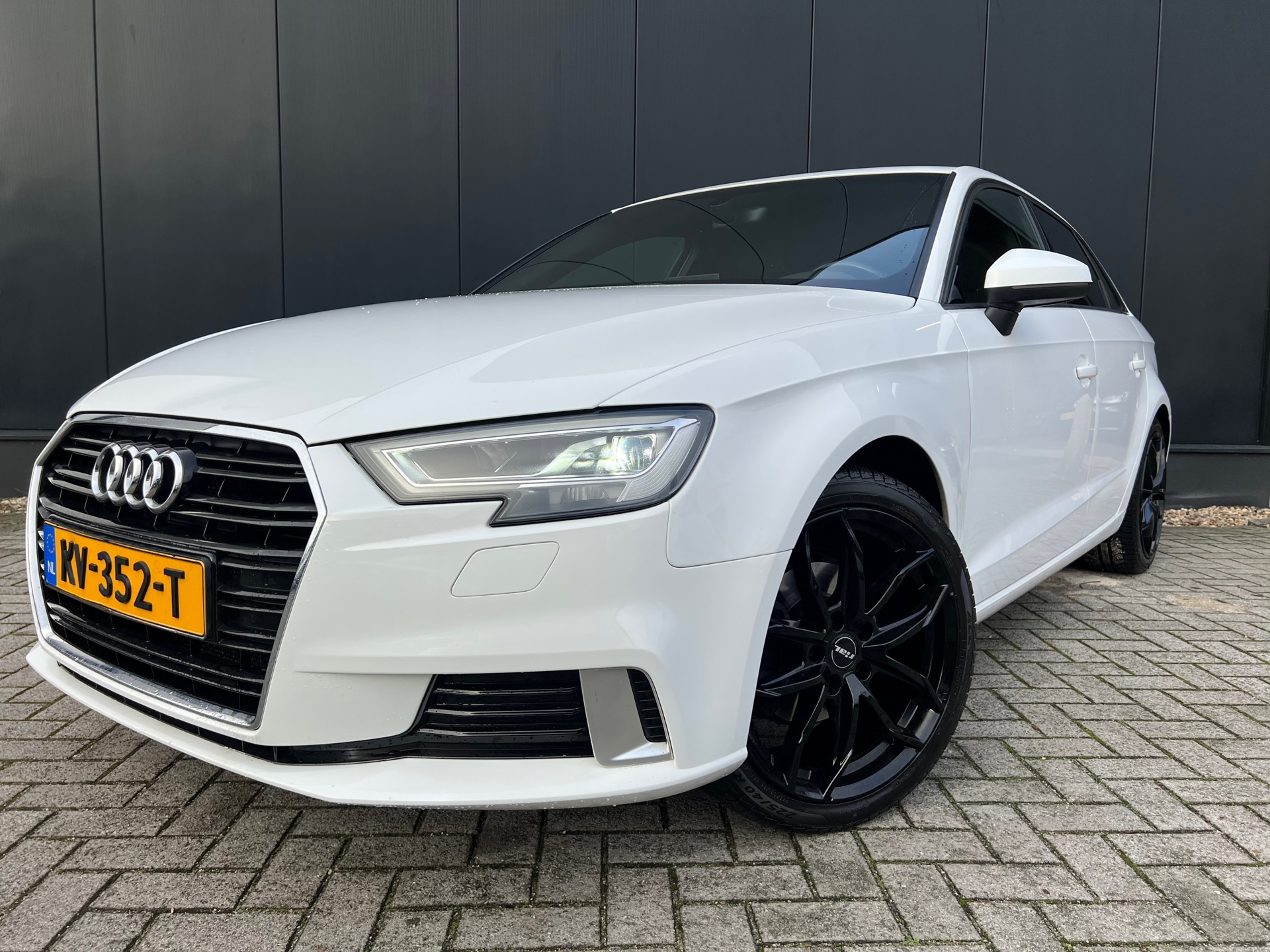 Audi A3 Sportback 1.0 TFSI Sport '16 Aut/Leer/Navi/18'Lmv/Nap