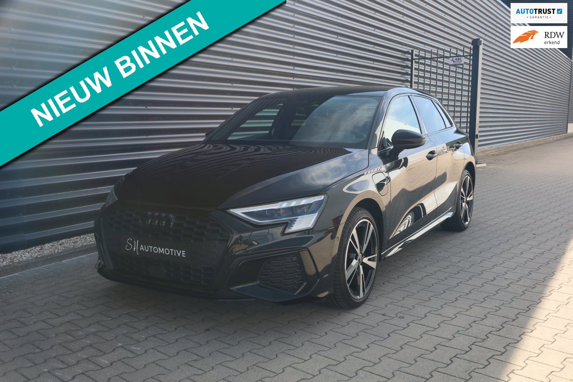 Audi A3 Sportback 40 TFSI e SPORTBACK / HUD / CARPLAY / CAMERA / ALCANTARA